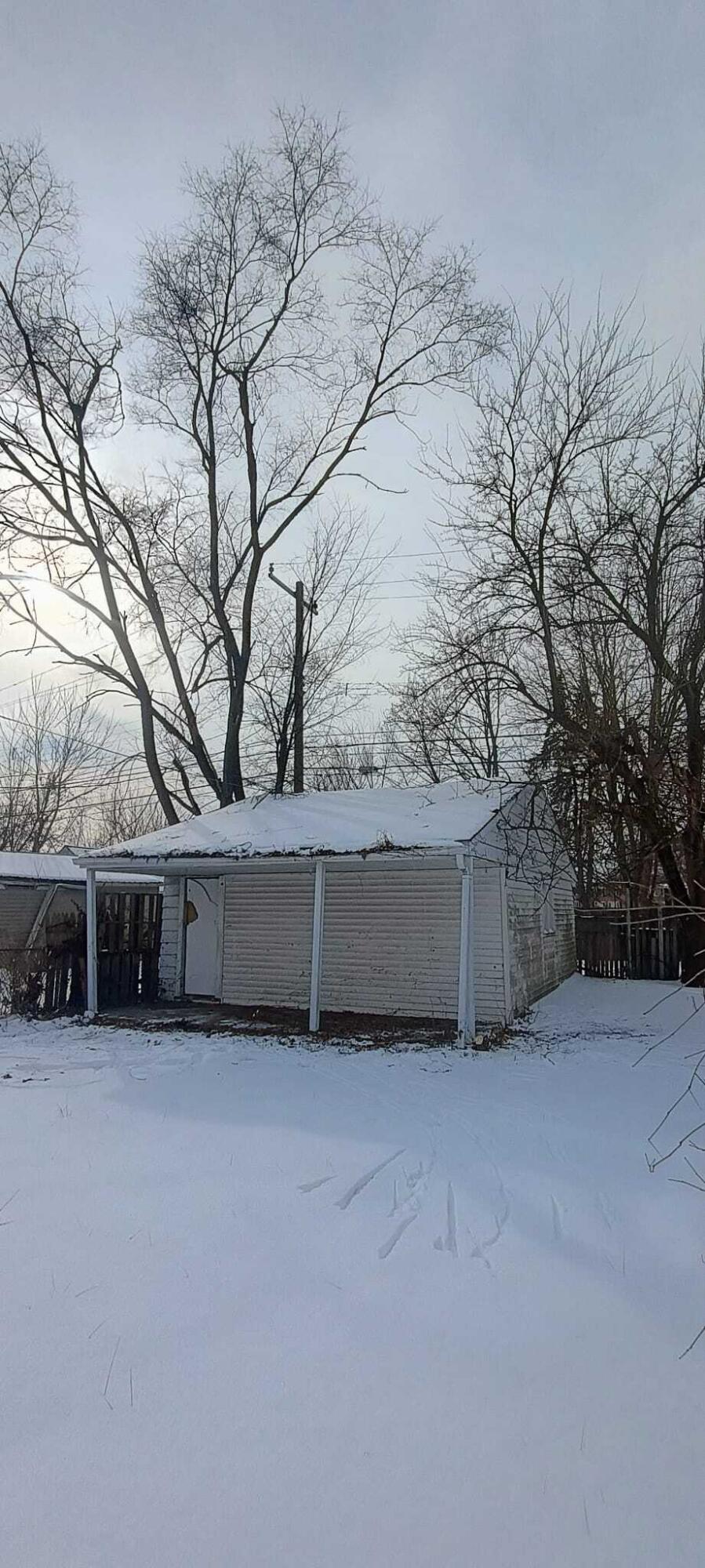 6121 Plainview Avenue Detroit City MI 48228