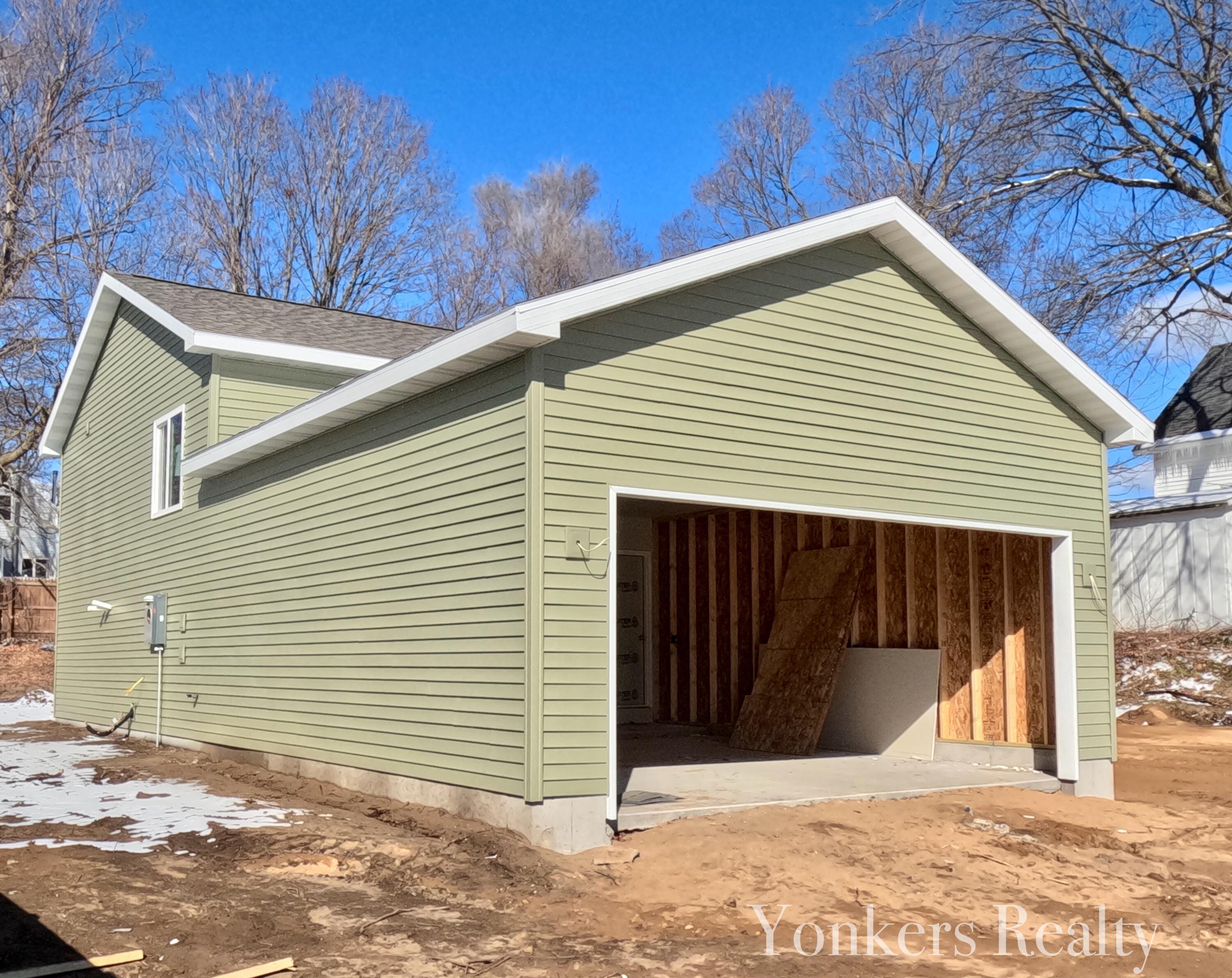 216 Leonard Street Belding City MI 48809