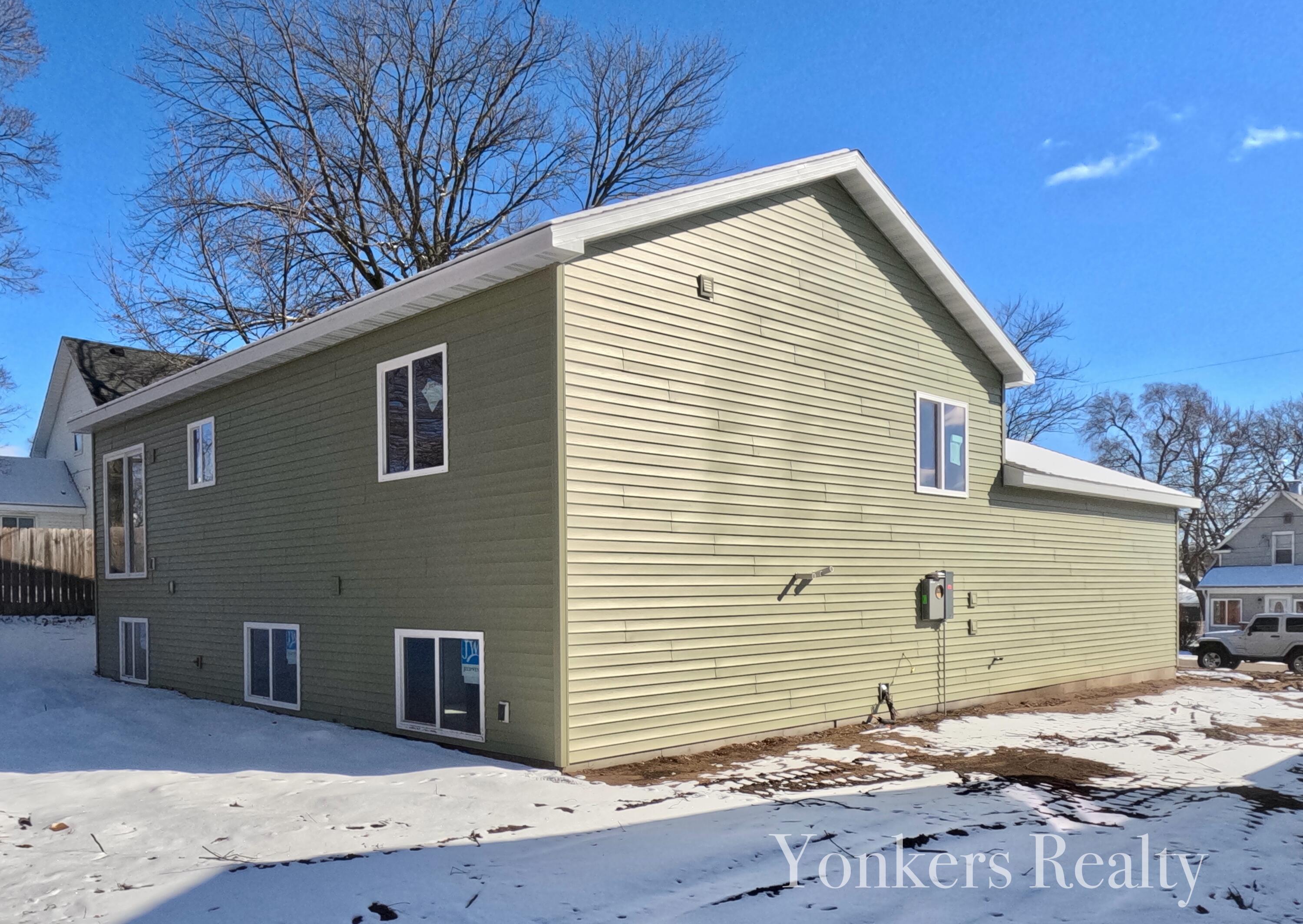 216 Leonard Street Belding City MI 48809