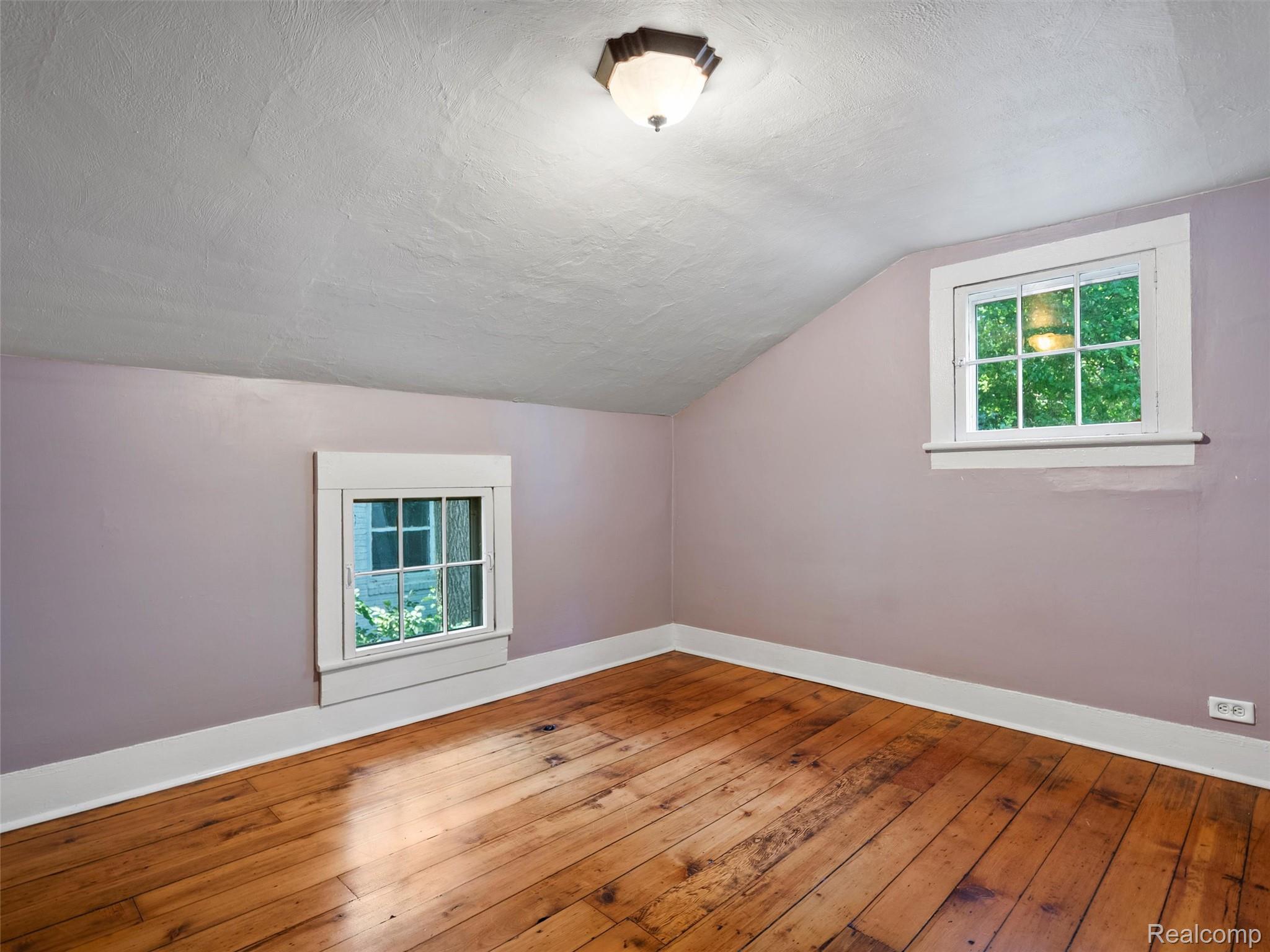 1713 Pontiac Trail Ann Arbor City MI 48105