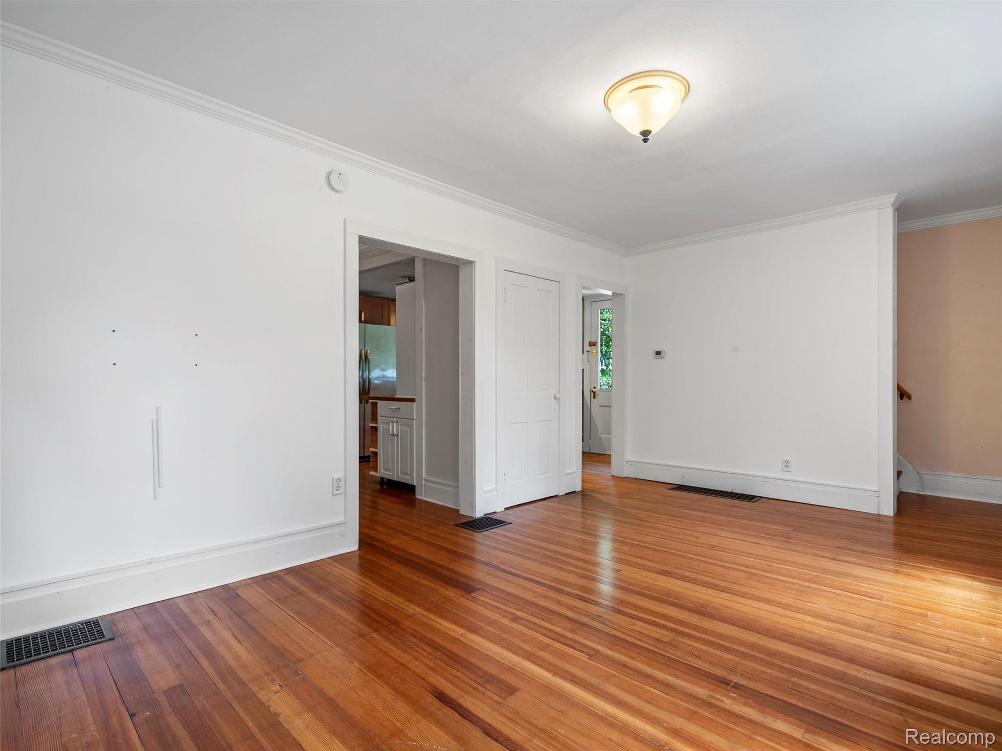 1713 Pontiac Trail Ann Arbor City MI 48105