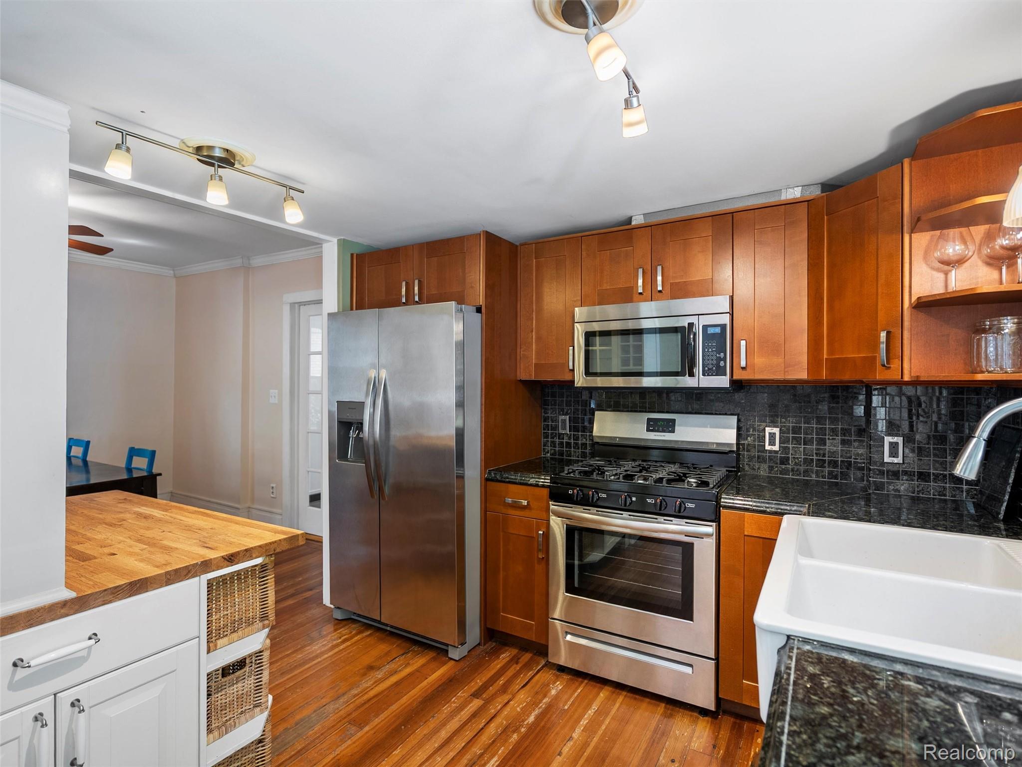 1713 Pontiac Trail Ann Arbor City MI 48105