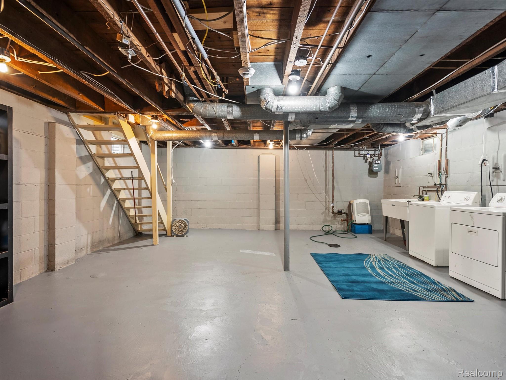 1713 Pontiac Trail Ann Arbor City MI 48105