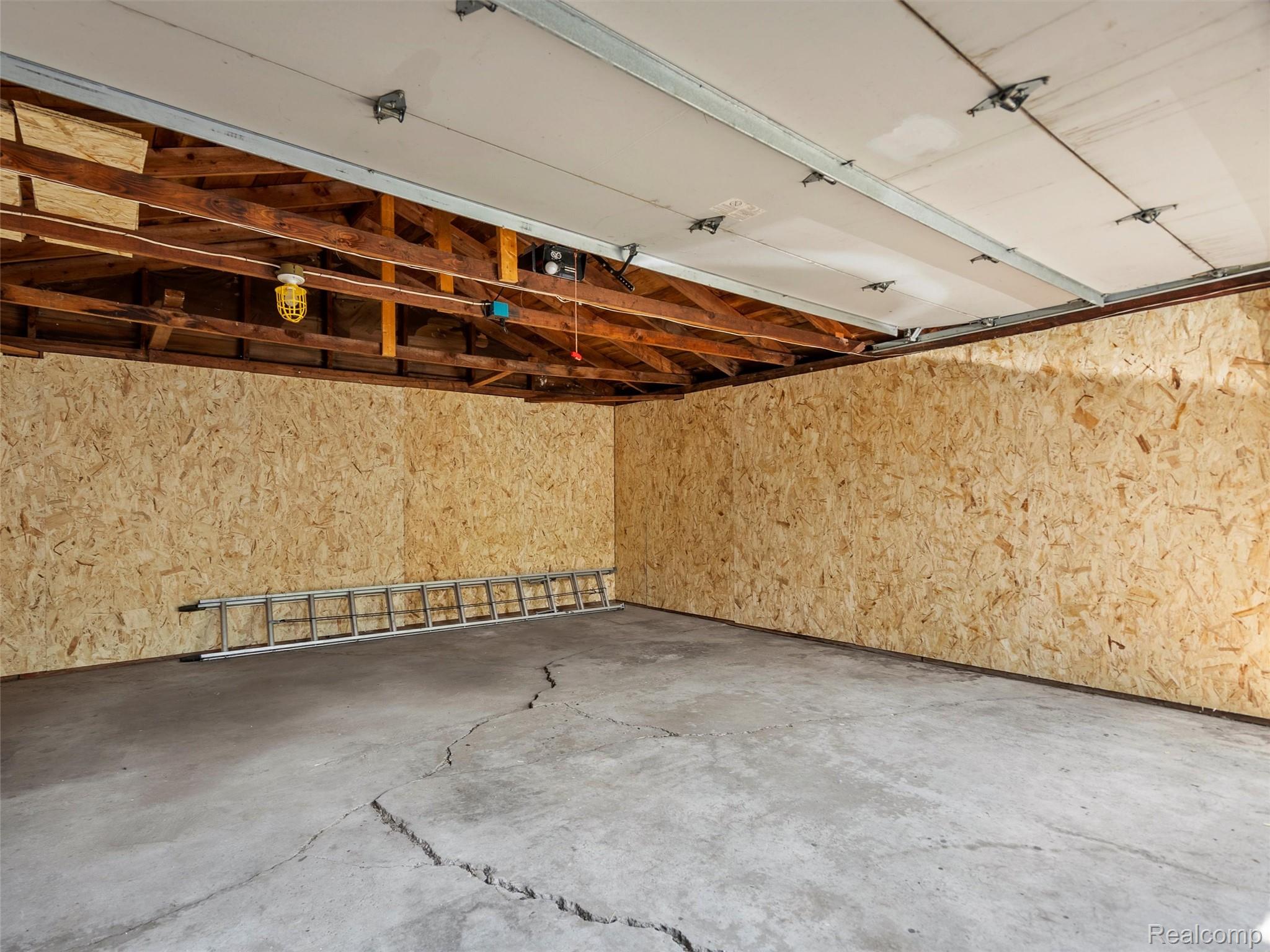 1713 Pontiac Trail Ann Arbor City MI 48105