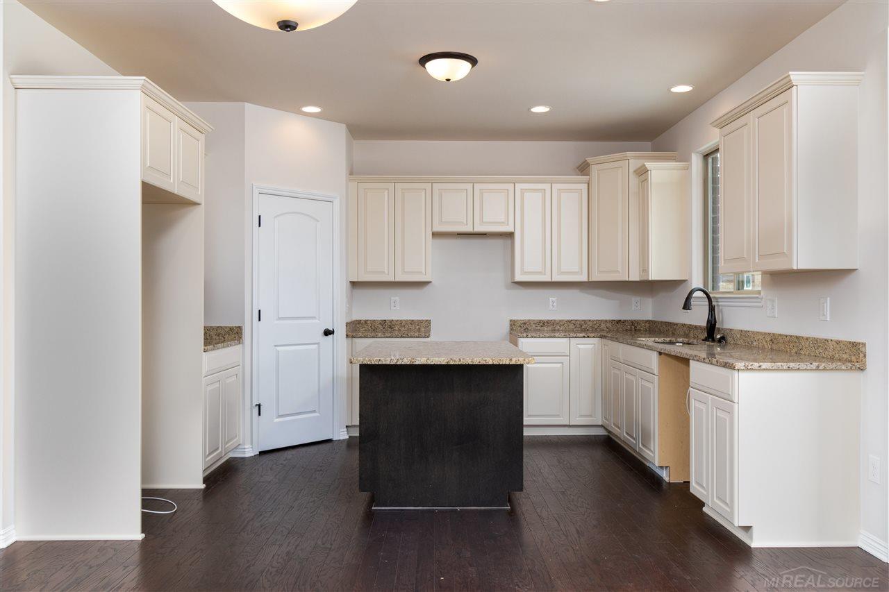 55853 Tiger Drive Macomb Township MI 48042
