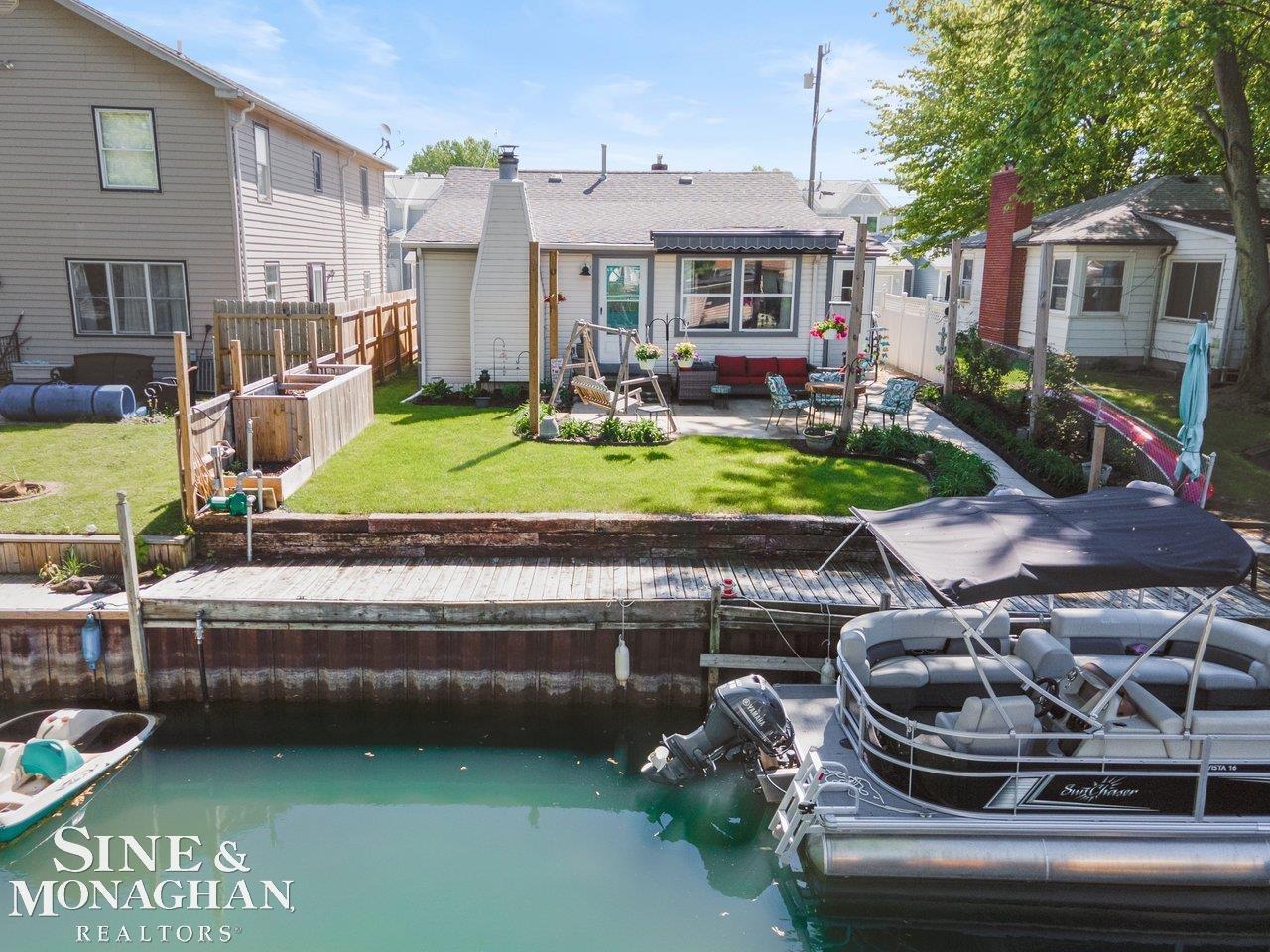 149 Kenyon Road Algonac City MI 48001