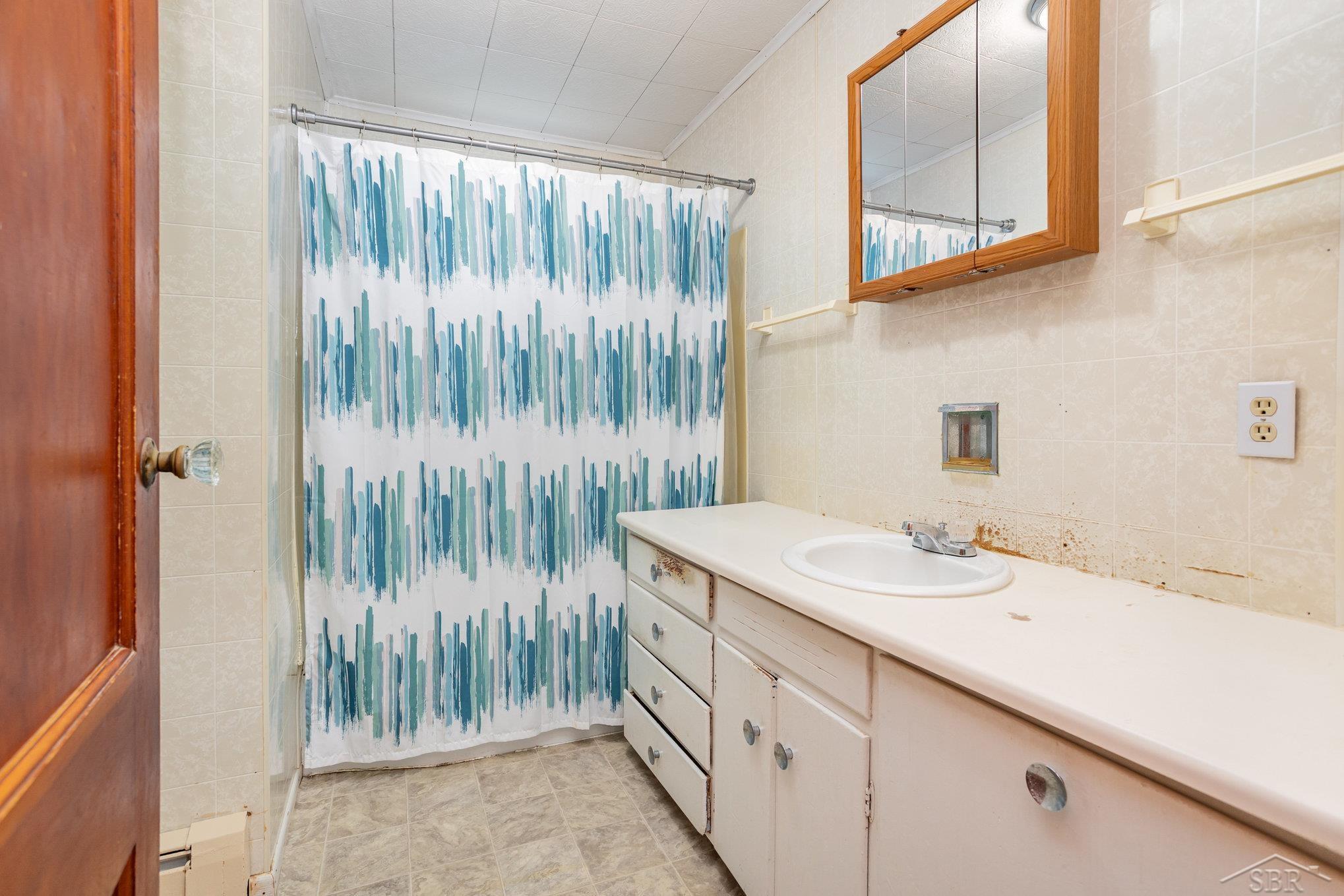 1902 Cheney Road Buena Vista Charter Township MI 48601