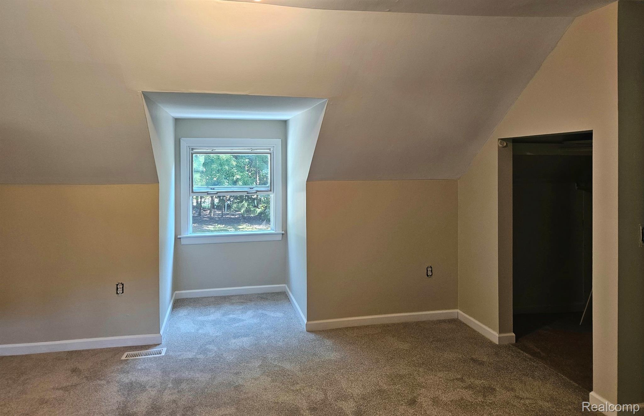 9750 Whitmore Lake Road Green Oak Township MI 48116