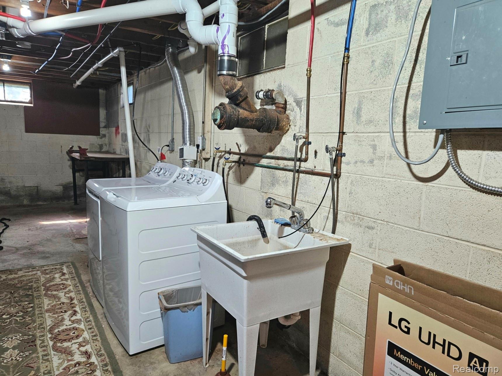 9750 Whitmore Lake Road Green Oak Township MI 48116