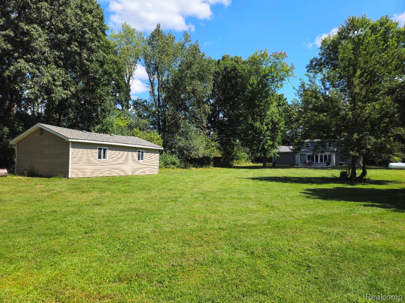 9750 Whitmore Lake Road Green Oak Township MI 48116