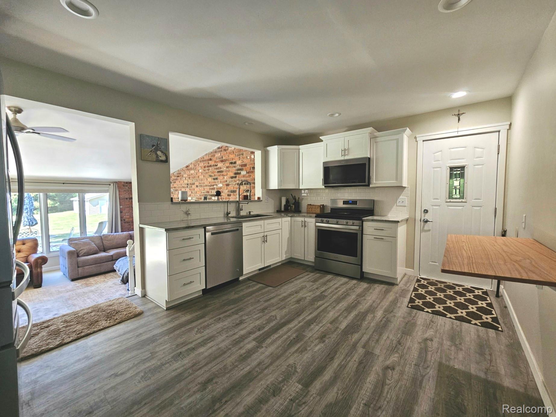 9750 Whitmore Lake Road Green Oak Township MI 48116