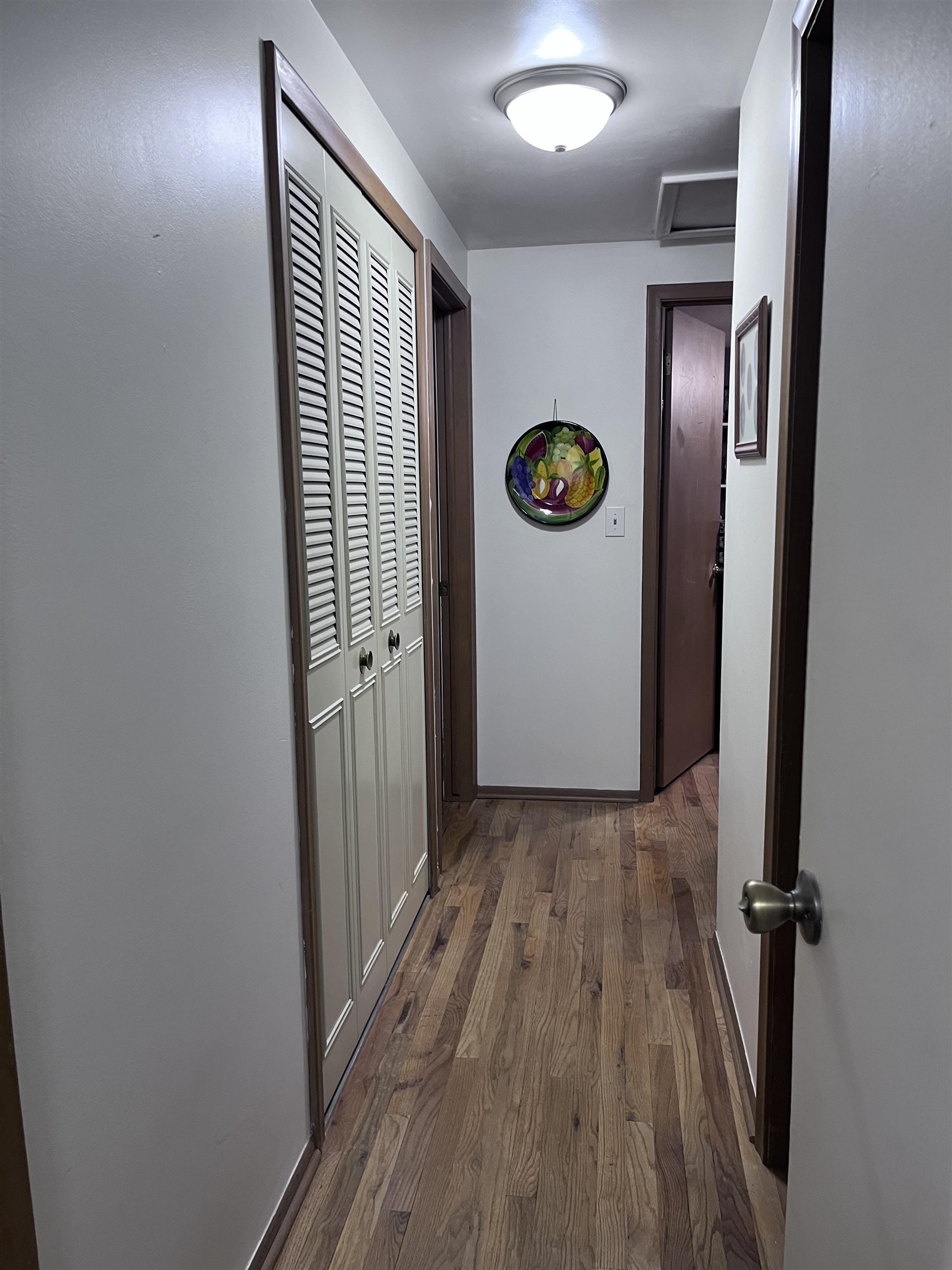 1090 Cabot Flint Charter Township MI 48532