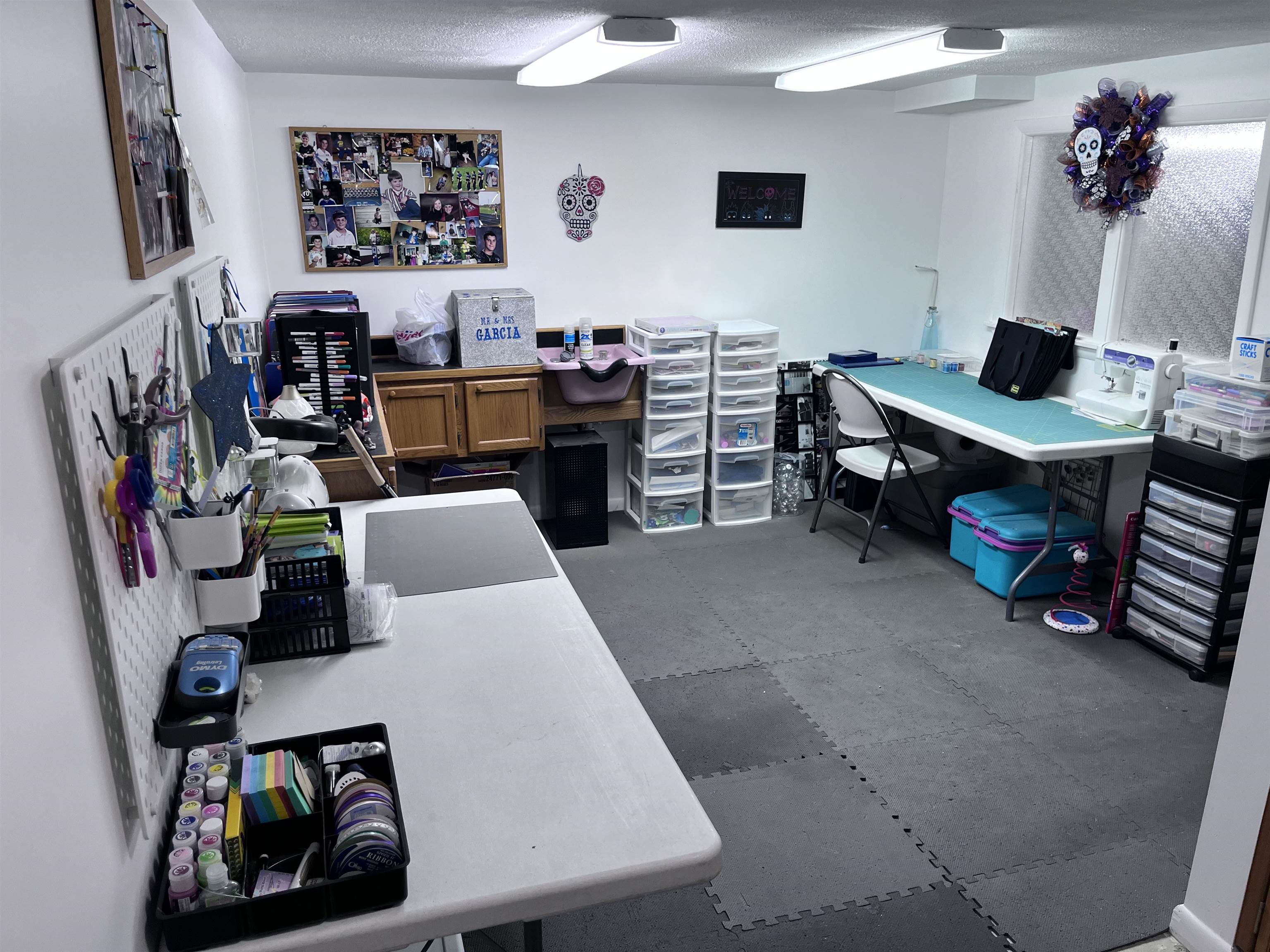 1090 Cabot Flint Charter Township MI 48532
