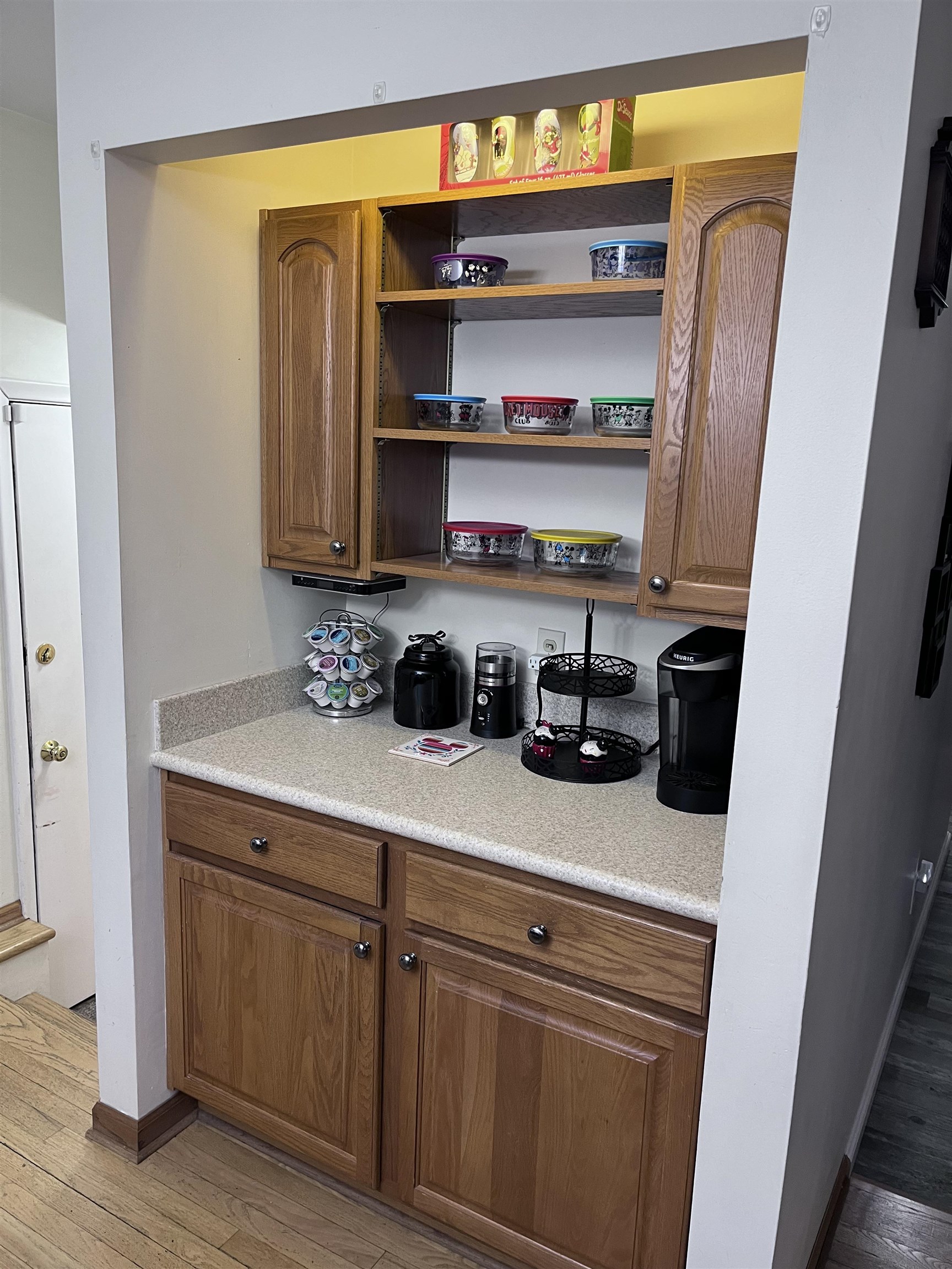 1090 Cabot Flint Charter Township MI 48532