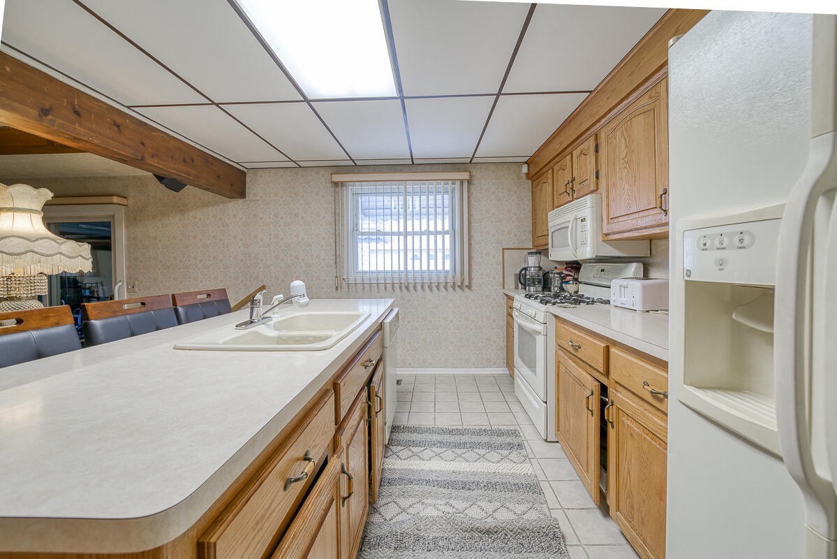 26160 Princeton Street Inkster City MI 48141