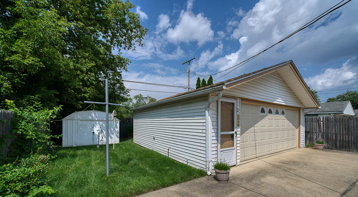 26160 Princeton Street Inkster City MI 48141