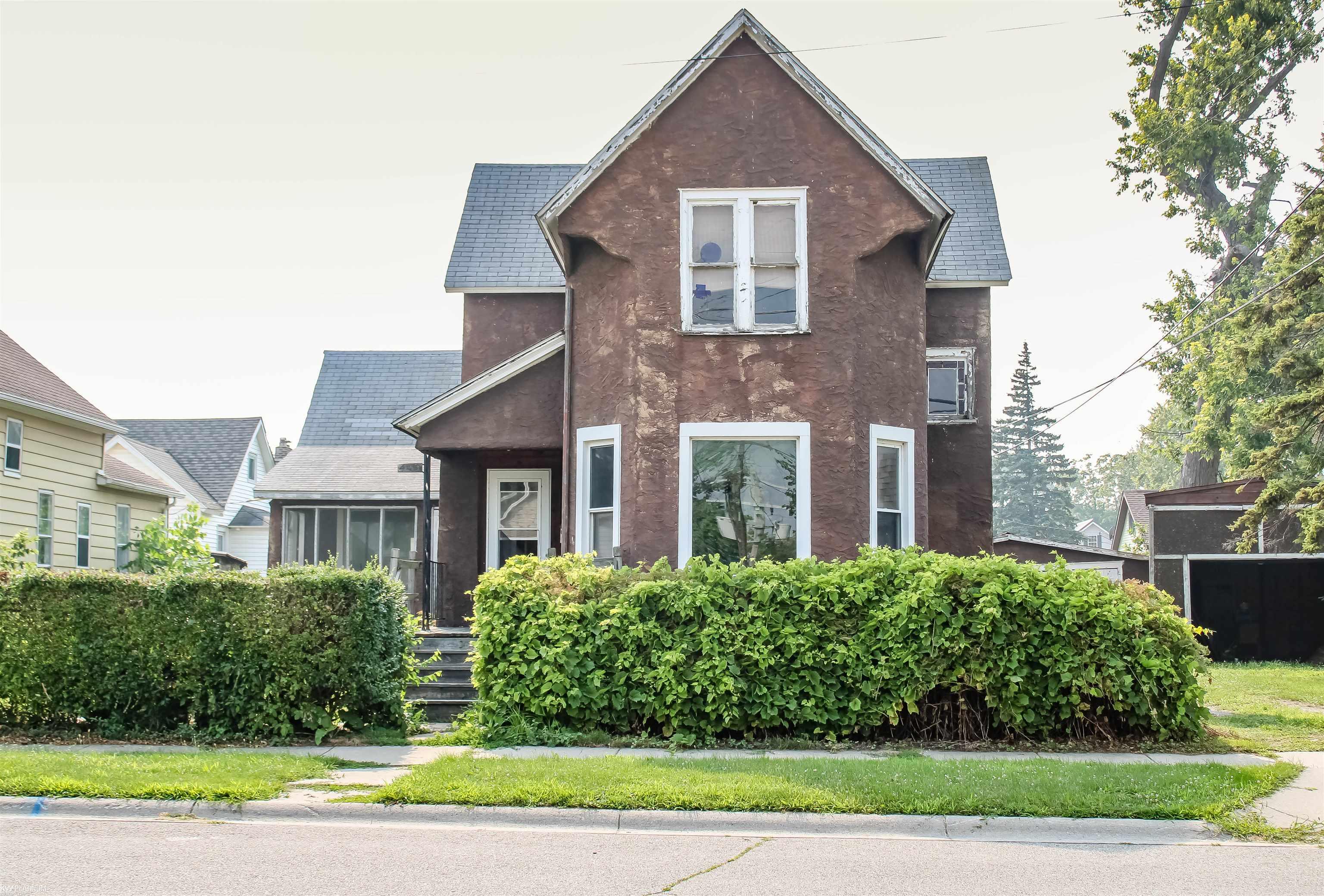443 11th Street Port Huron City MI 48060