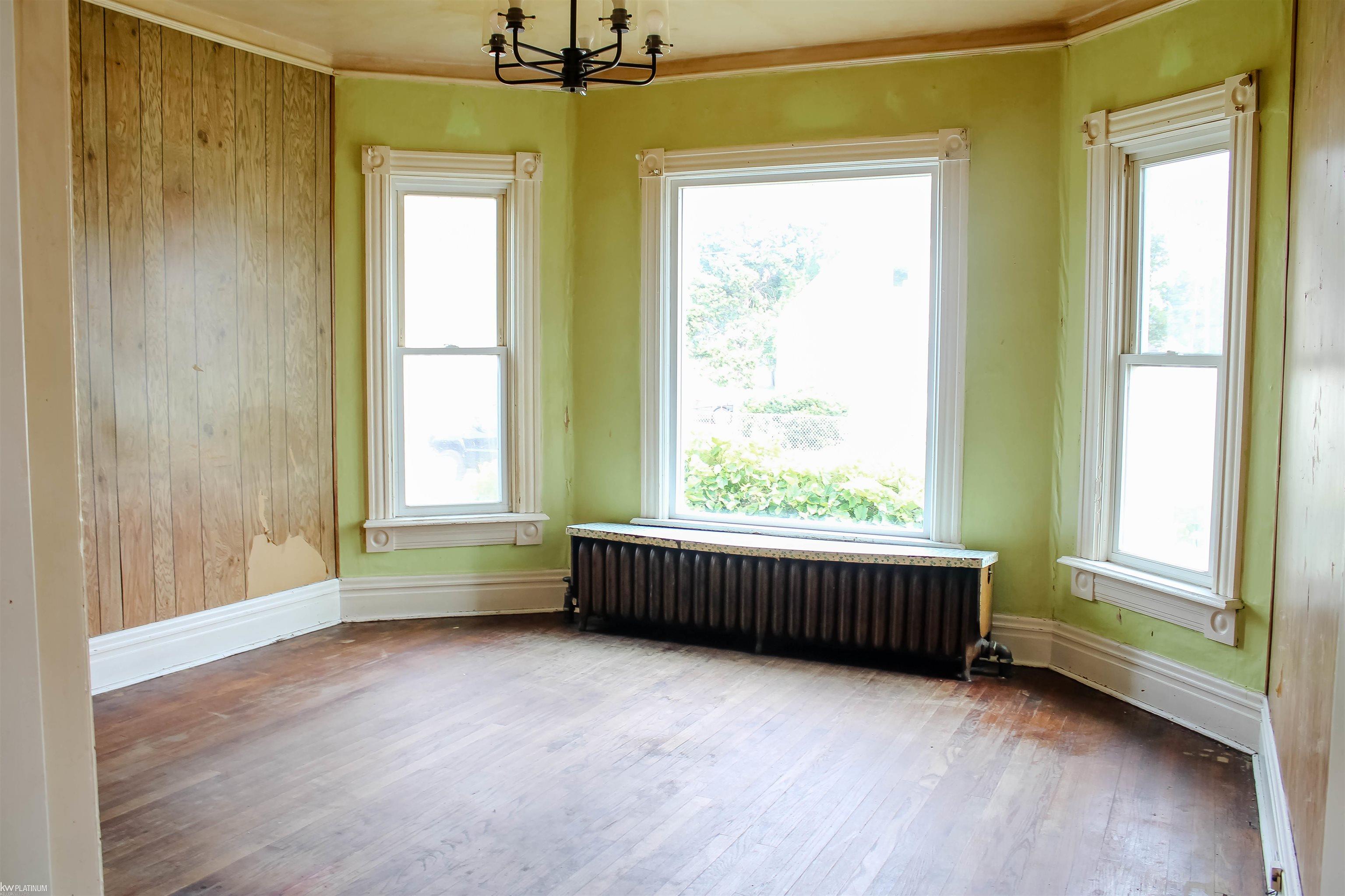 443 11th Street Port Huron City MI 48060