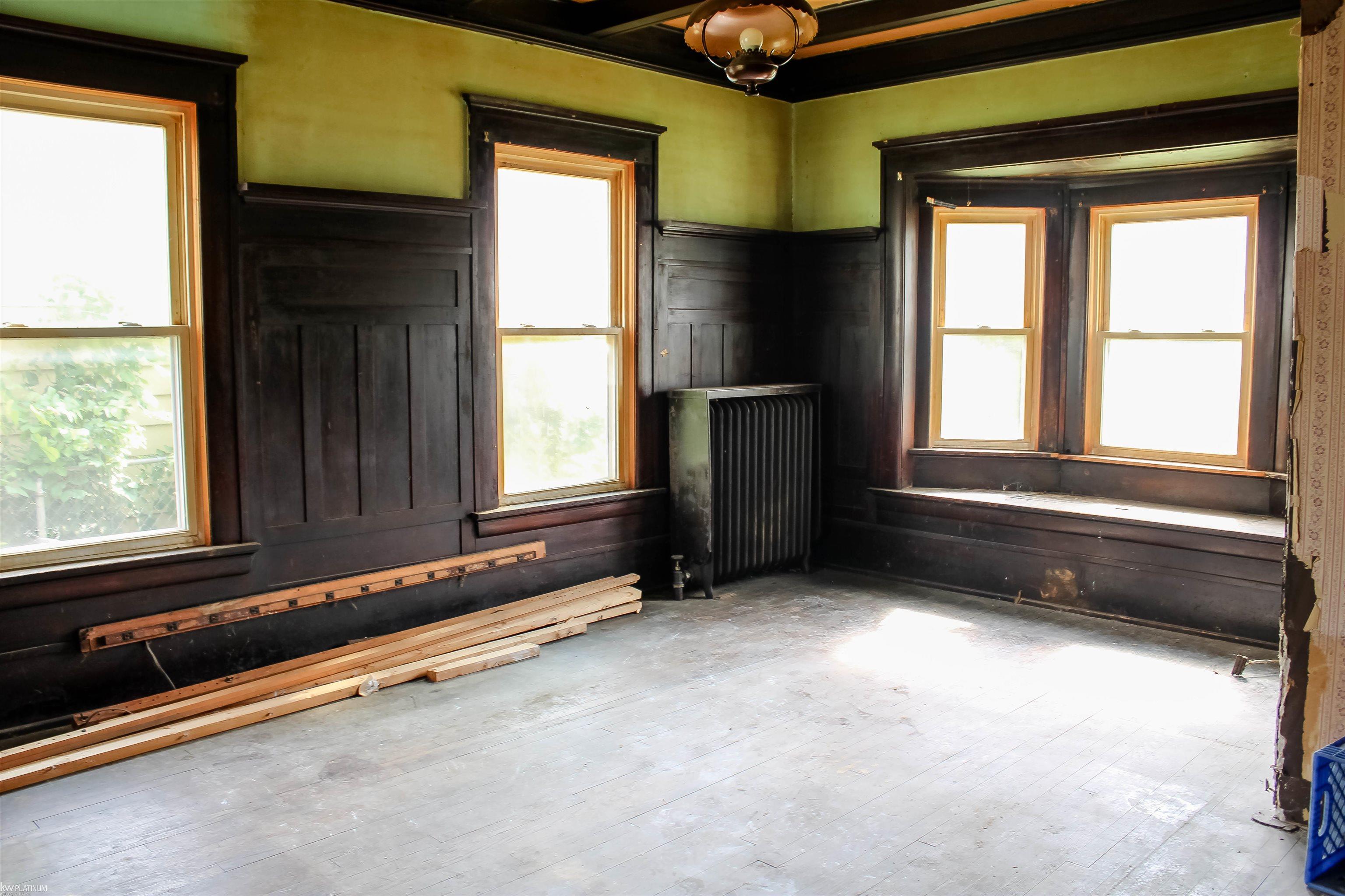 443 11th Street Port Huron City MI 48060