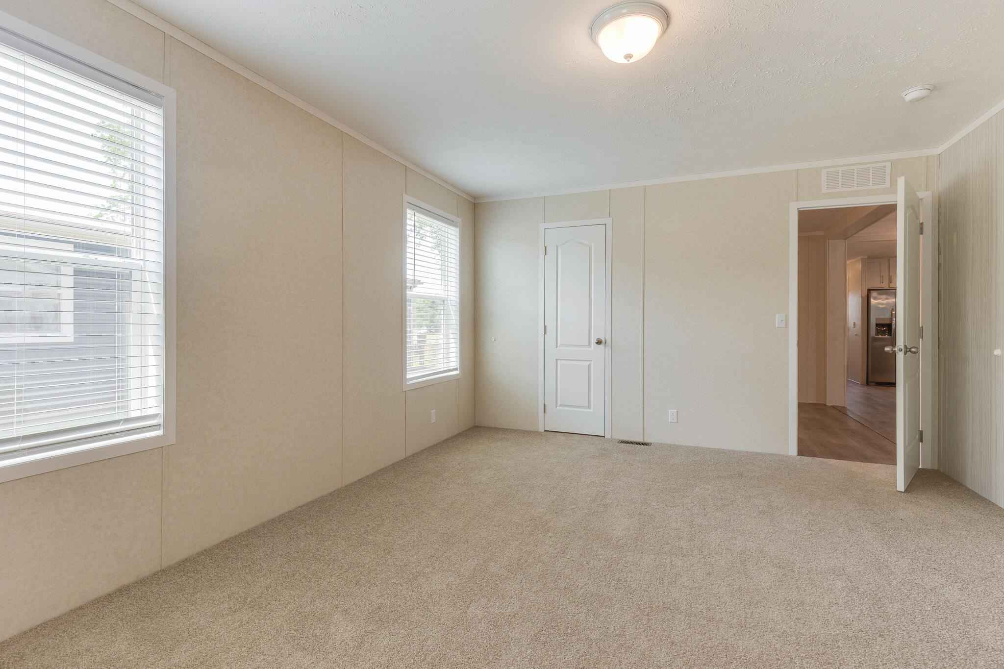 714 Mill Street Leslie City MI 49251