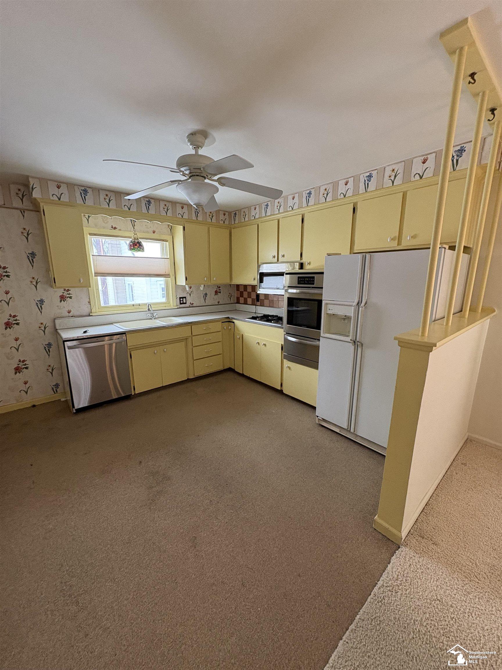 15163 University Street Allen Park City MI 48101