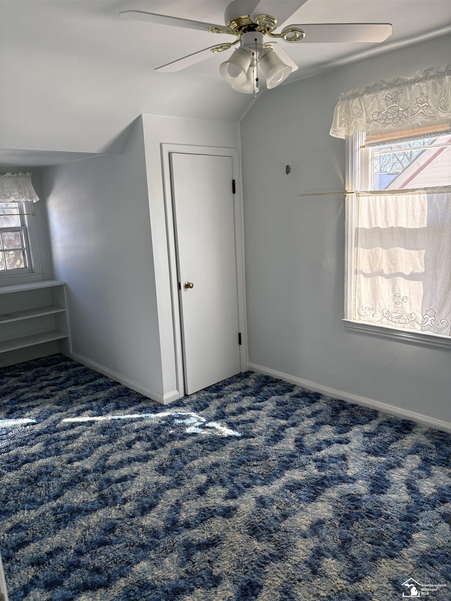 15163 University Street Allen Park City MI 48101