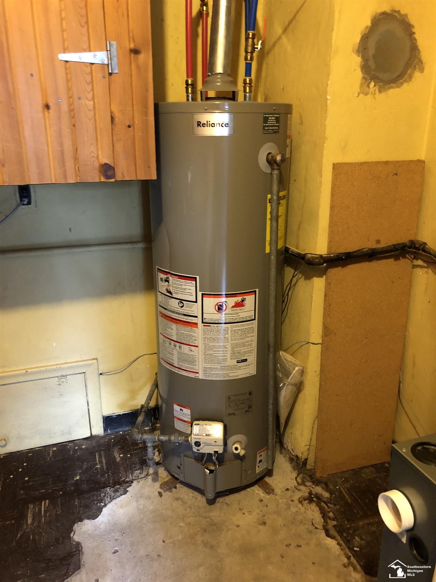 15163 University Street Allen Park City MI 48101