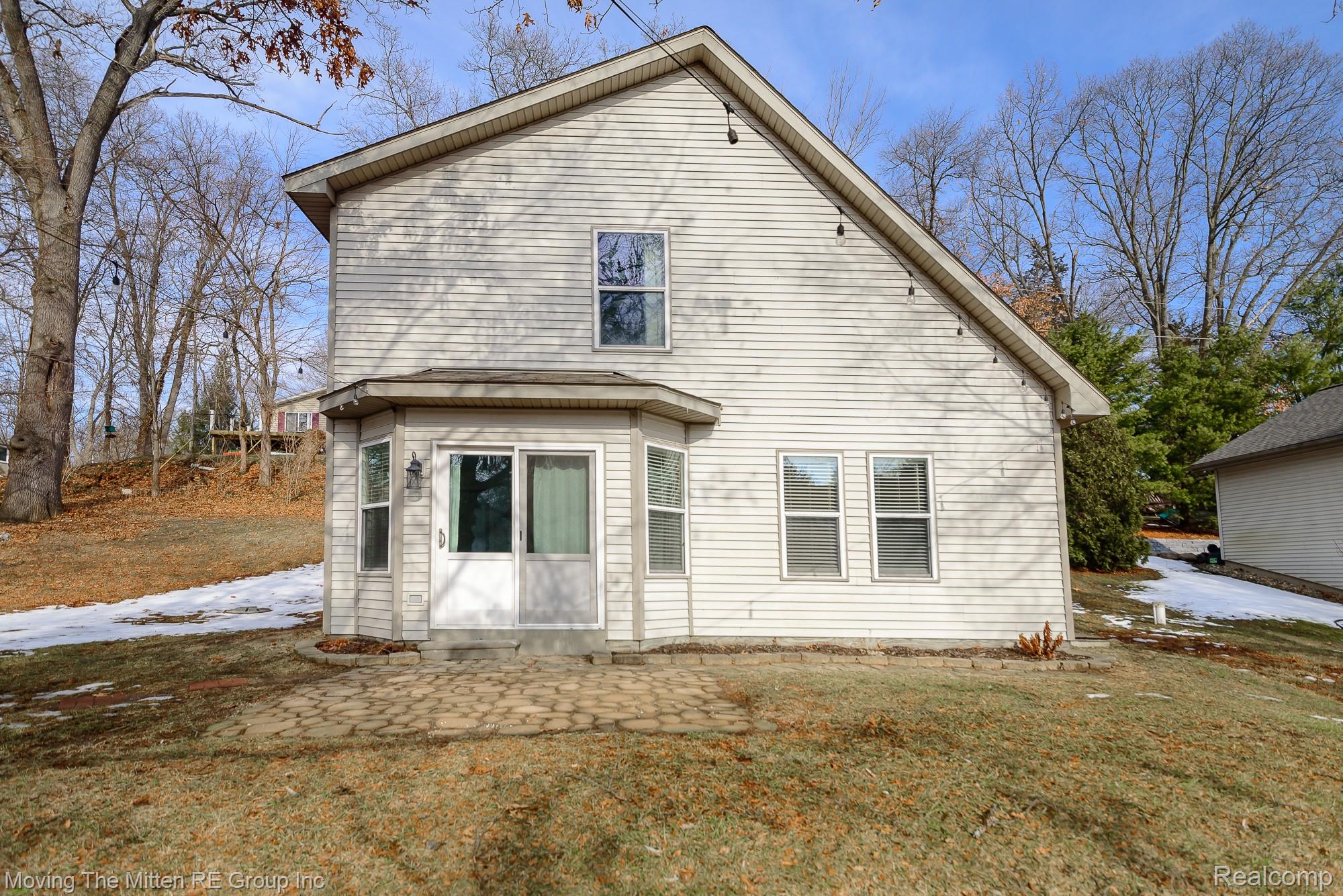 Hamburg Township MI, 7373 Valley Drive