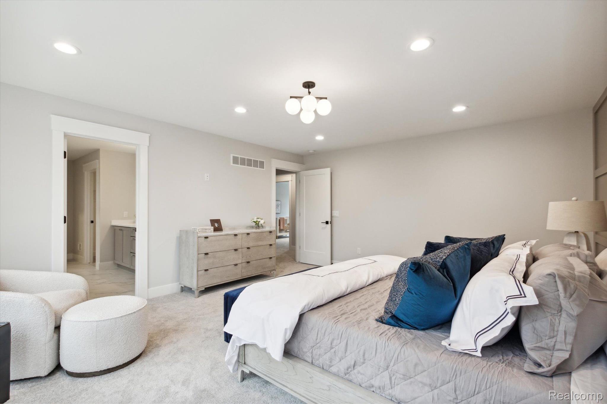 50272 Hedgewood Drive Canton Charter Township MI 48187
