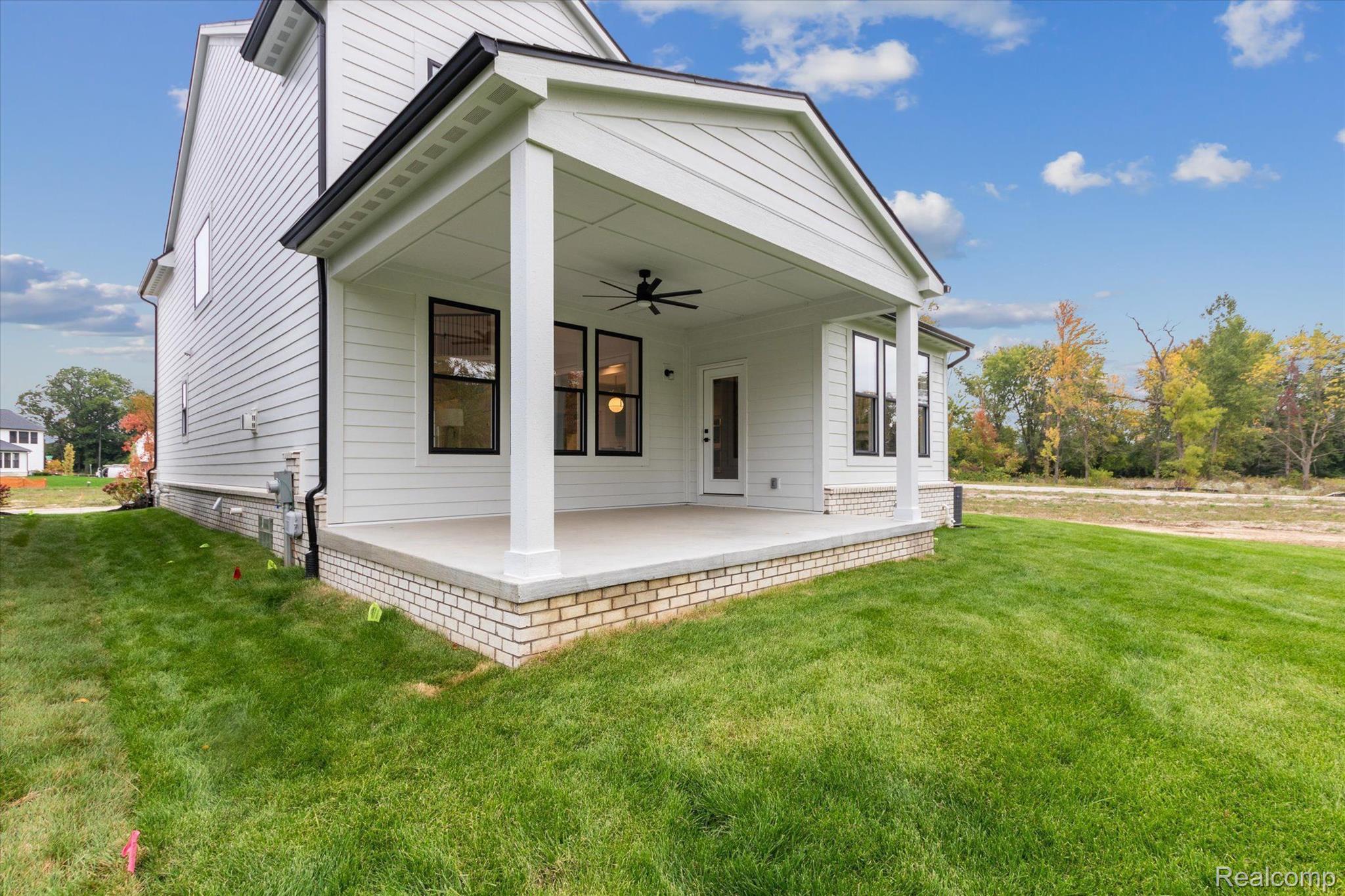 50272 Hedgewood Drive Canton Charter Township MI 48187