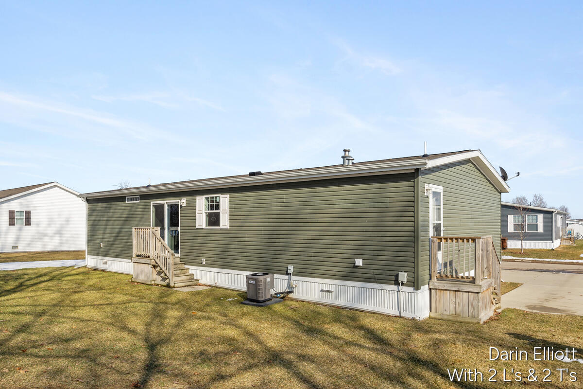 7204 E Grand River Avenue Portland Township MI 48875