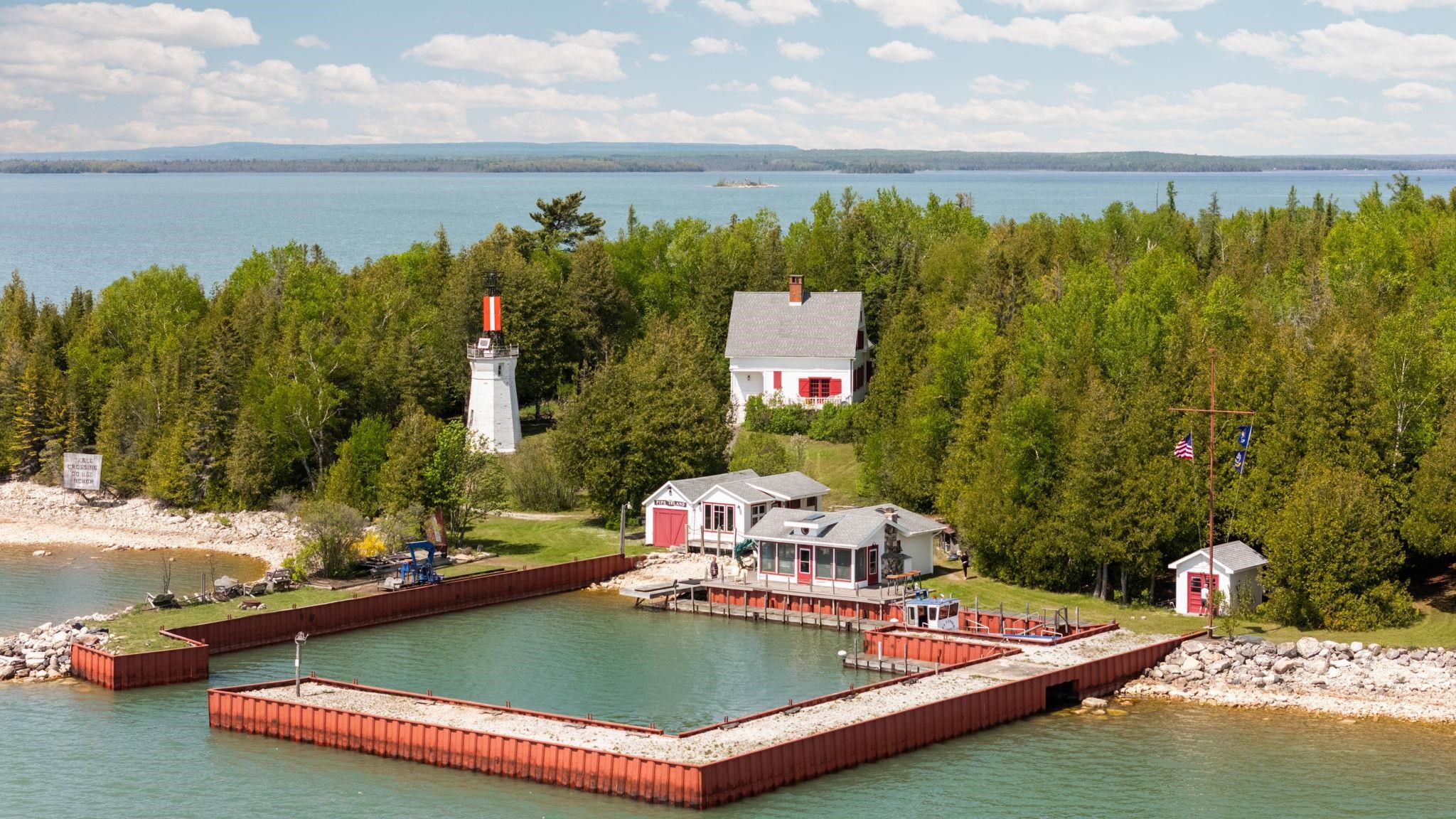 21500 S Pipe Island Detour Township MI 49725