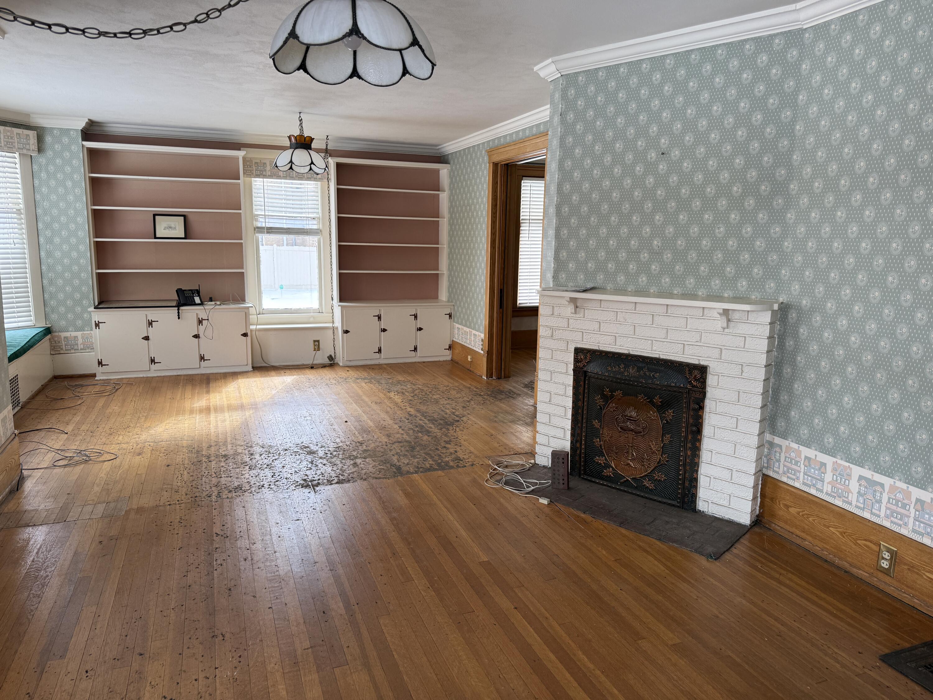 504 S Superior Street Albion City MI 49224