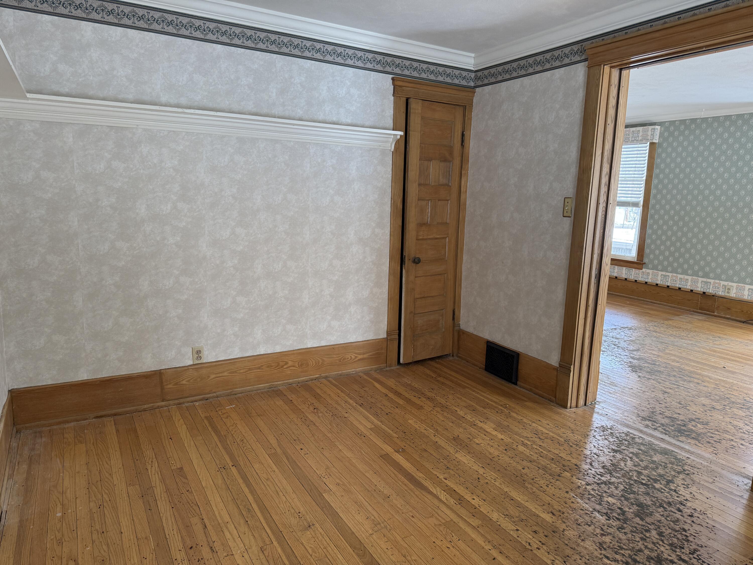 504 S Superior Street Albion City MI 49224