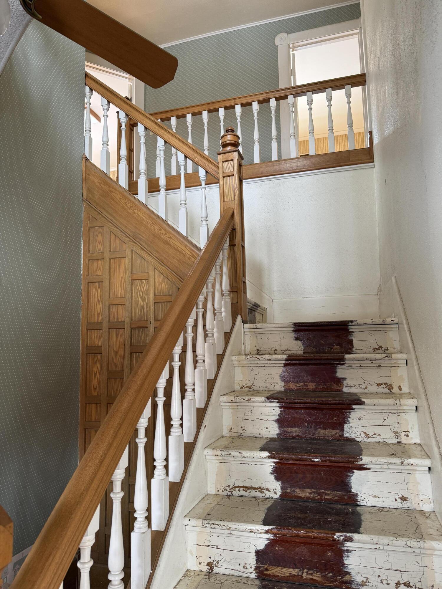 504 S Superior Street Albion City MI 49224