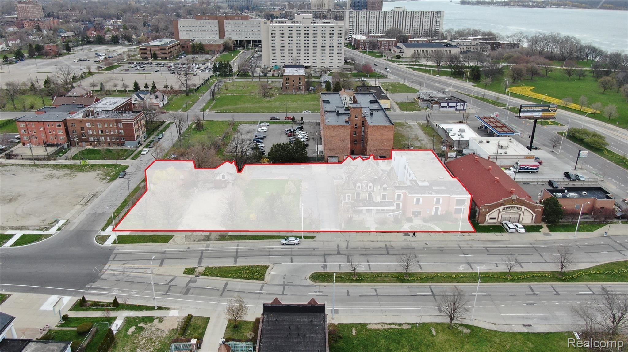 130 E Grand Boulevard Detroit City MI 48207
