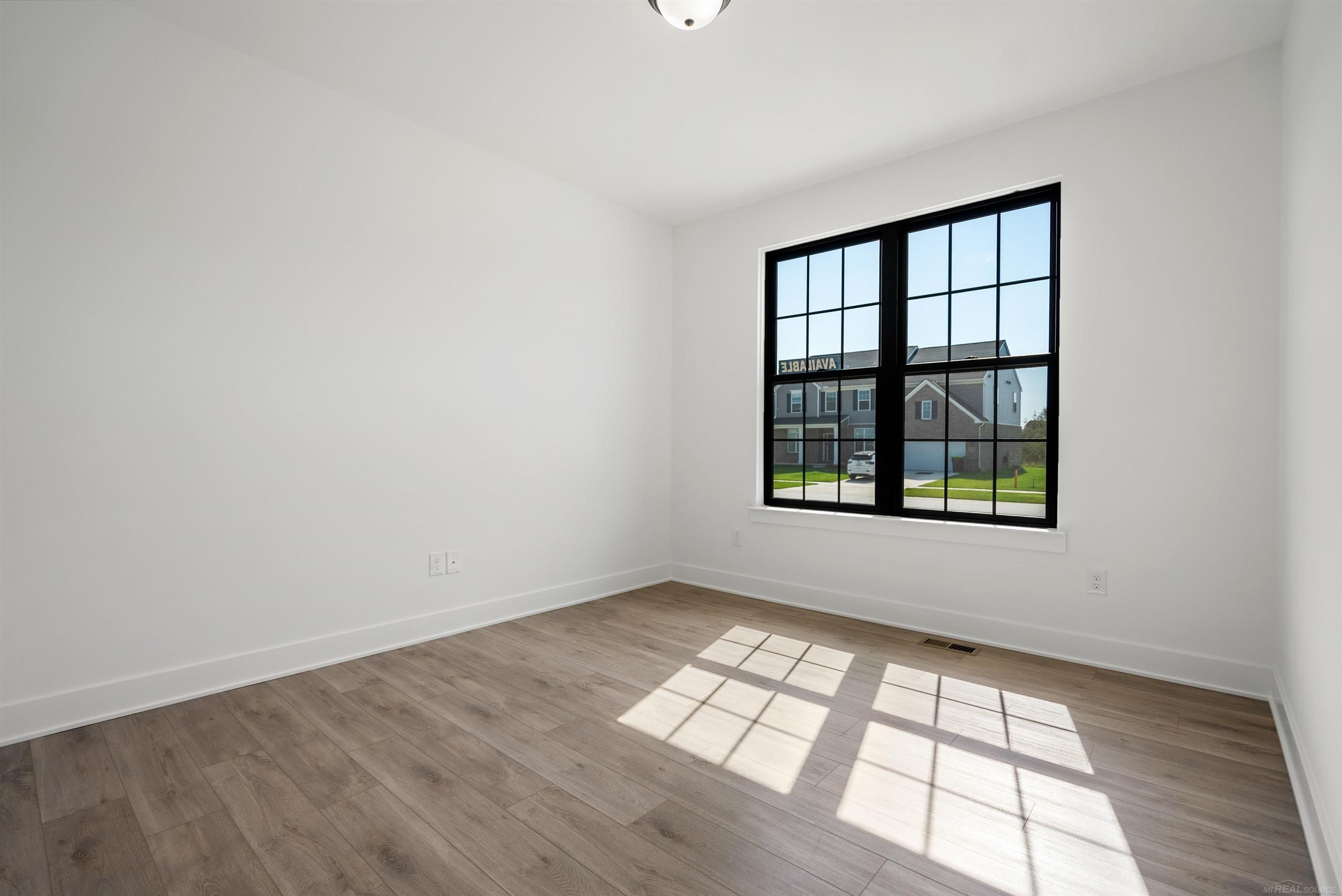 16777 Trajan Lane Macomb Township MI 48044