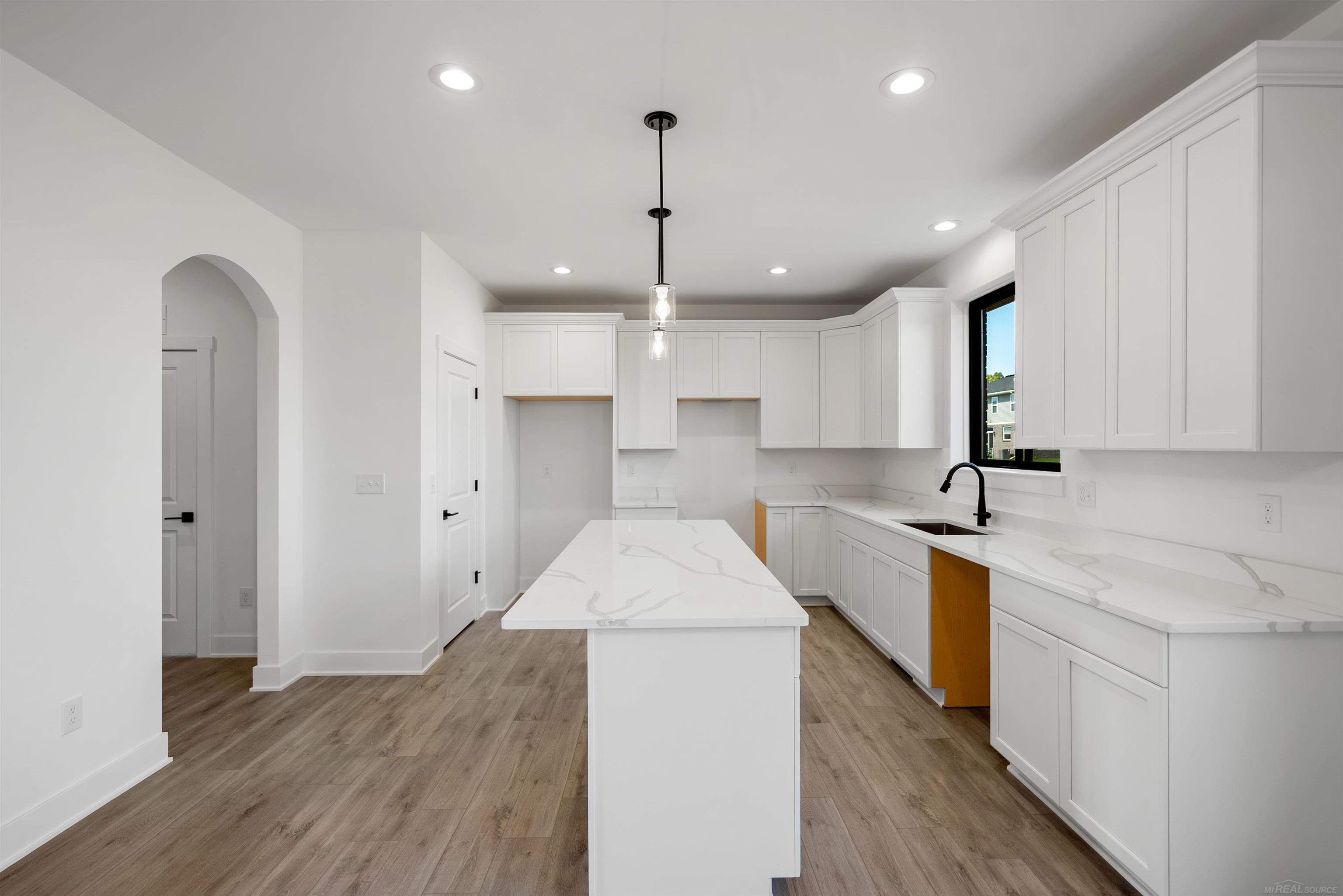 16777 Trajan Lane Macomb Township MI 48044