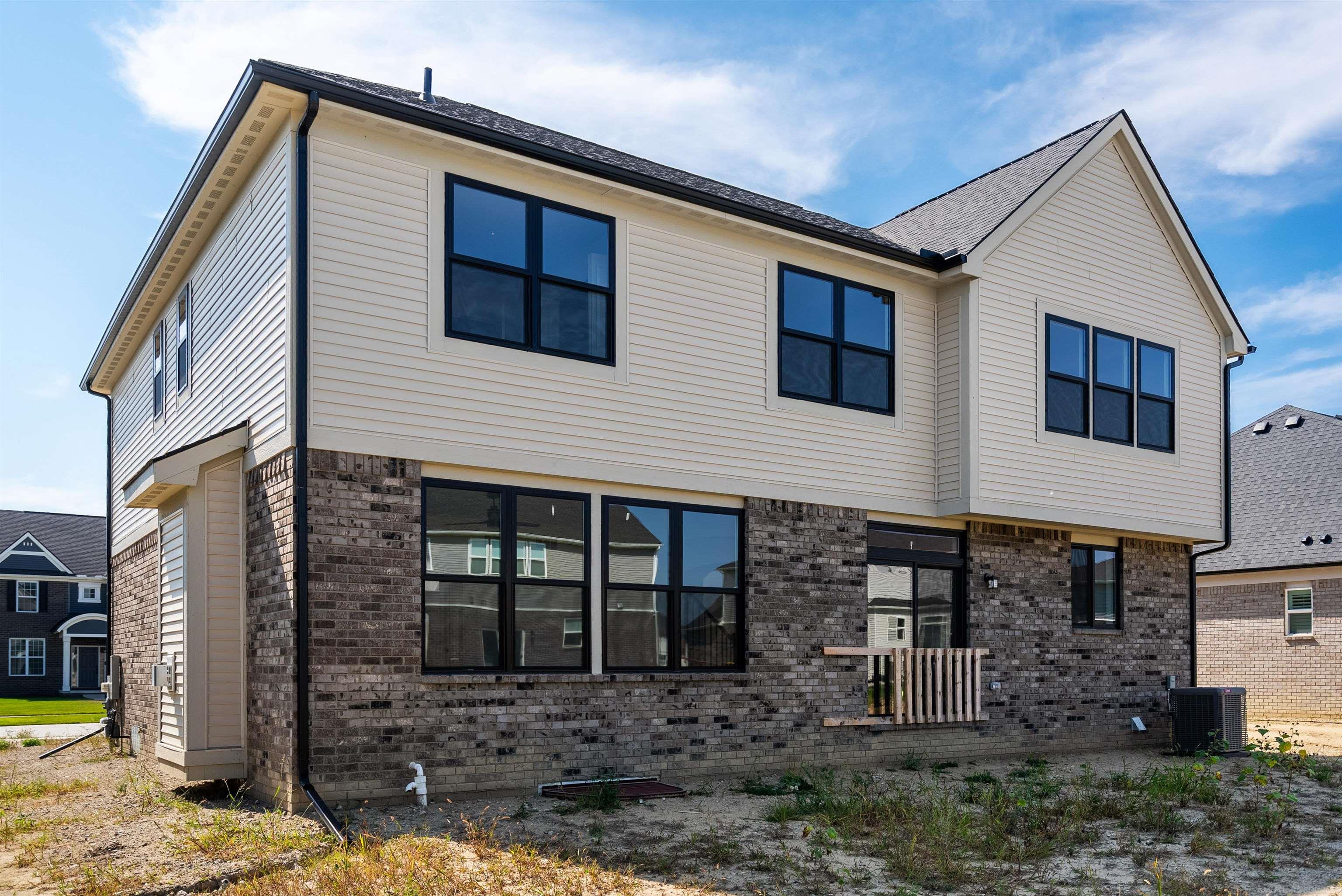 16777 Trajan Lane Macomb Township MI 48044