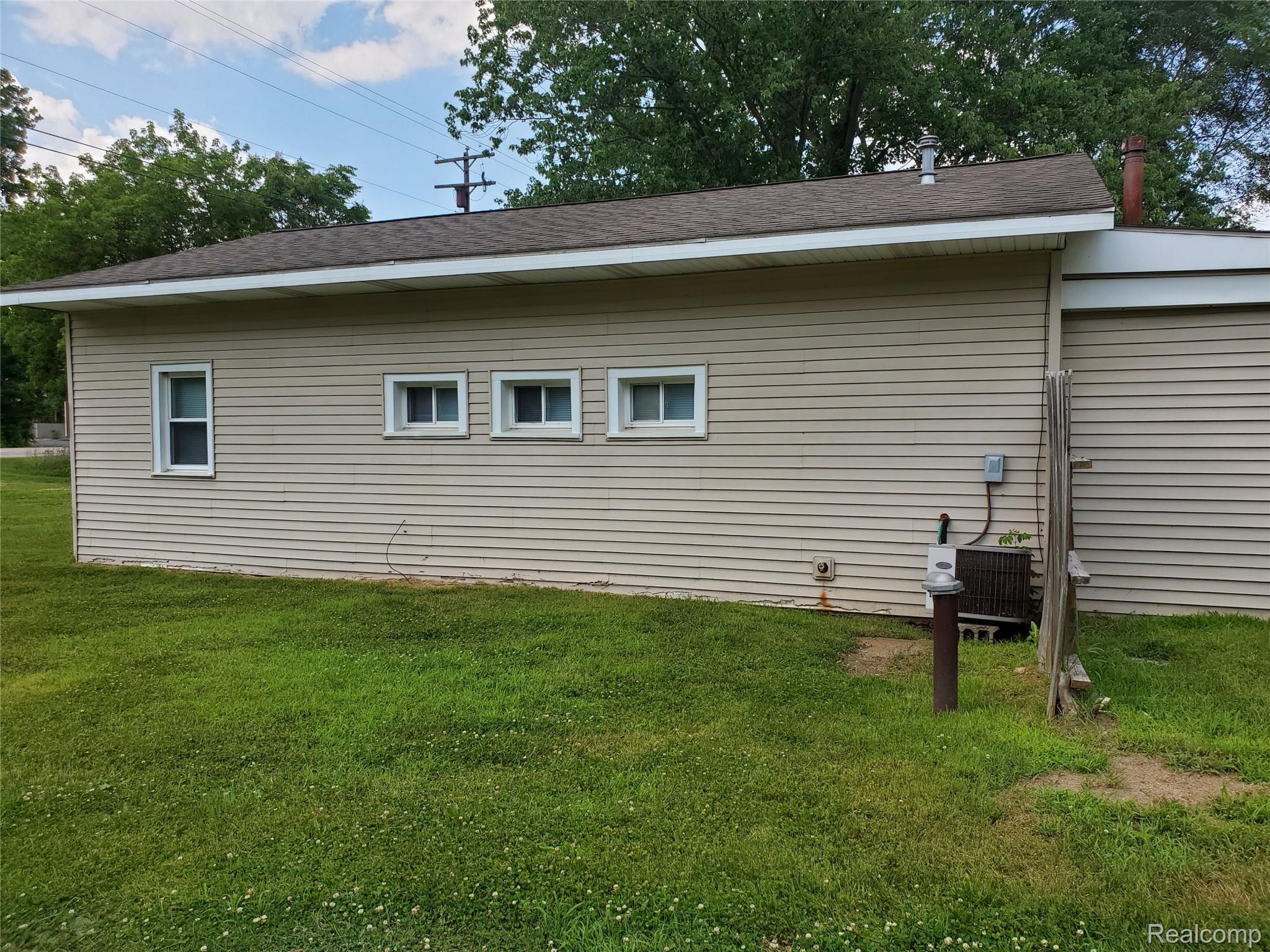 11549 S Us Highway 27 Dewitt City MI 48820