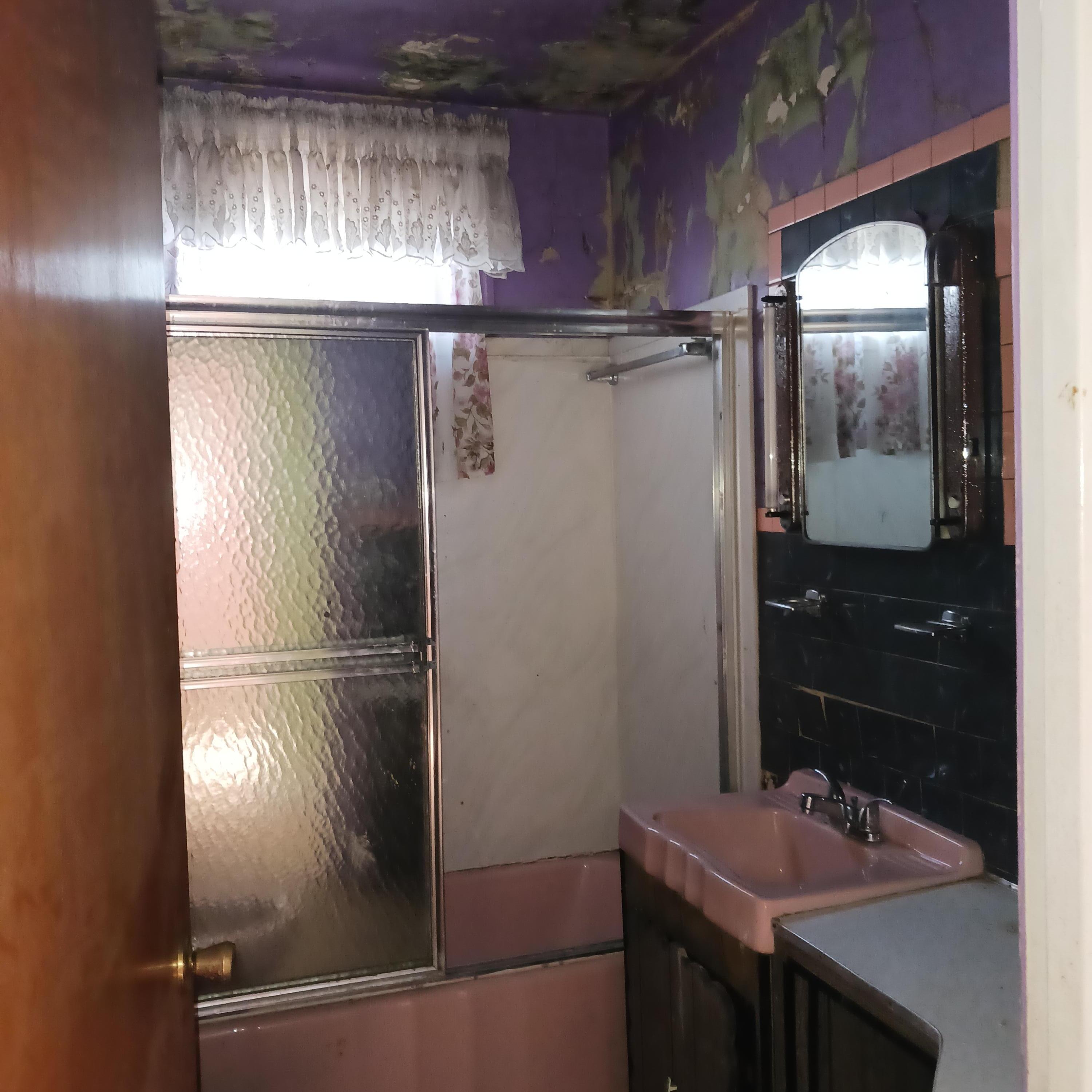 2701 W Philadelphia Street Detroit City MI 48206