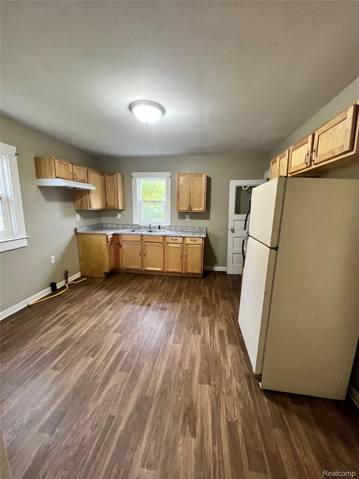 1720 N Oakley Street Saginaw City MI 48602