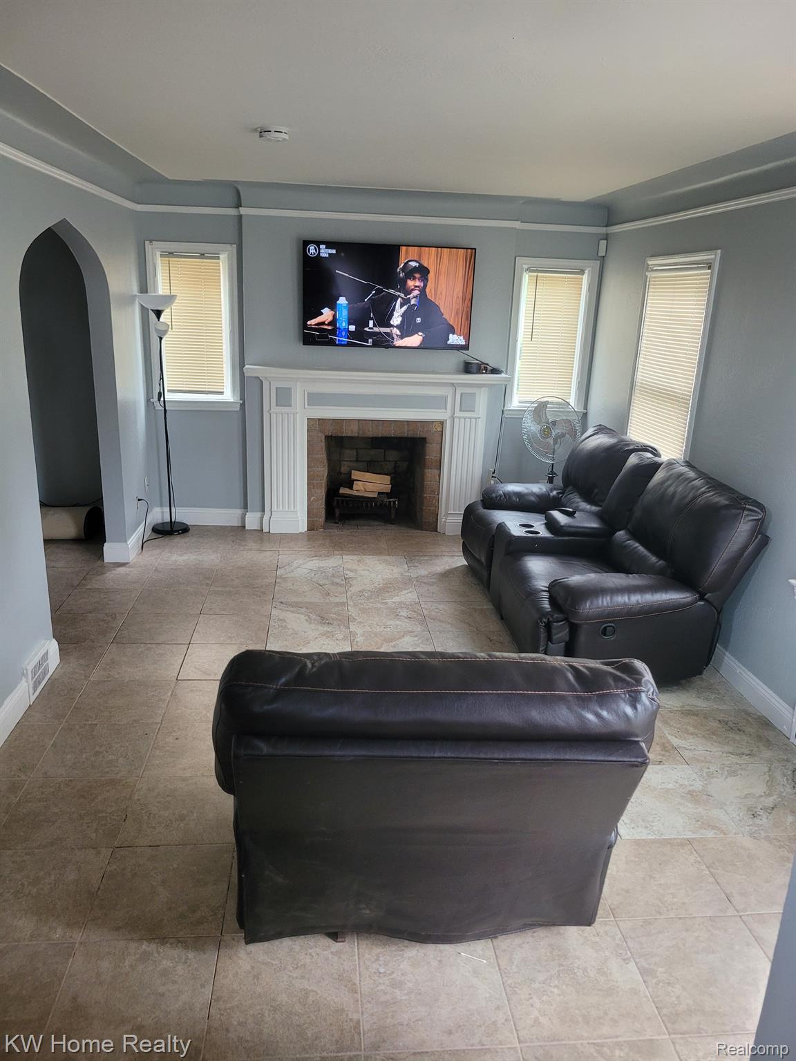 7266 W Outer Drive Detroit City MI 48235