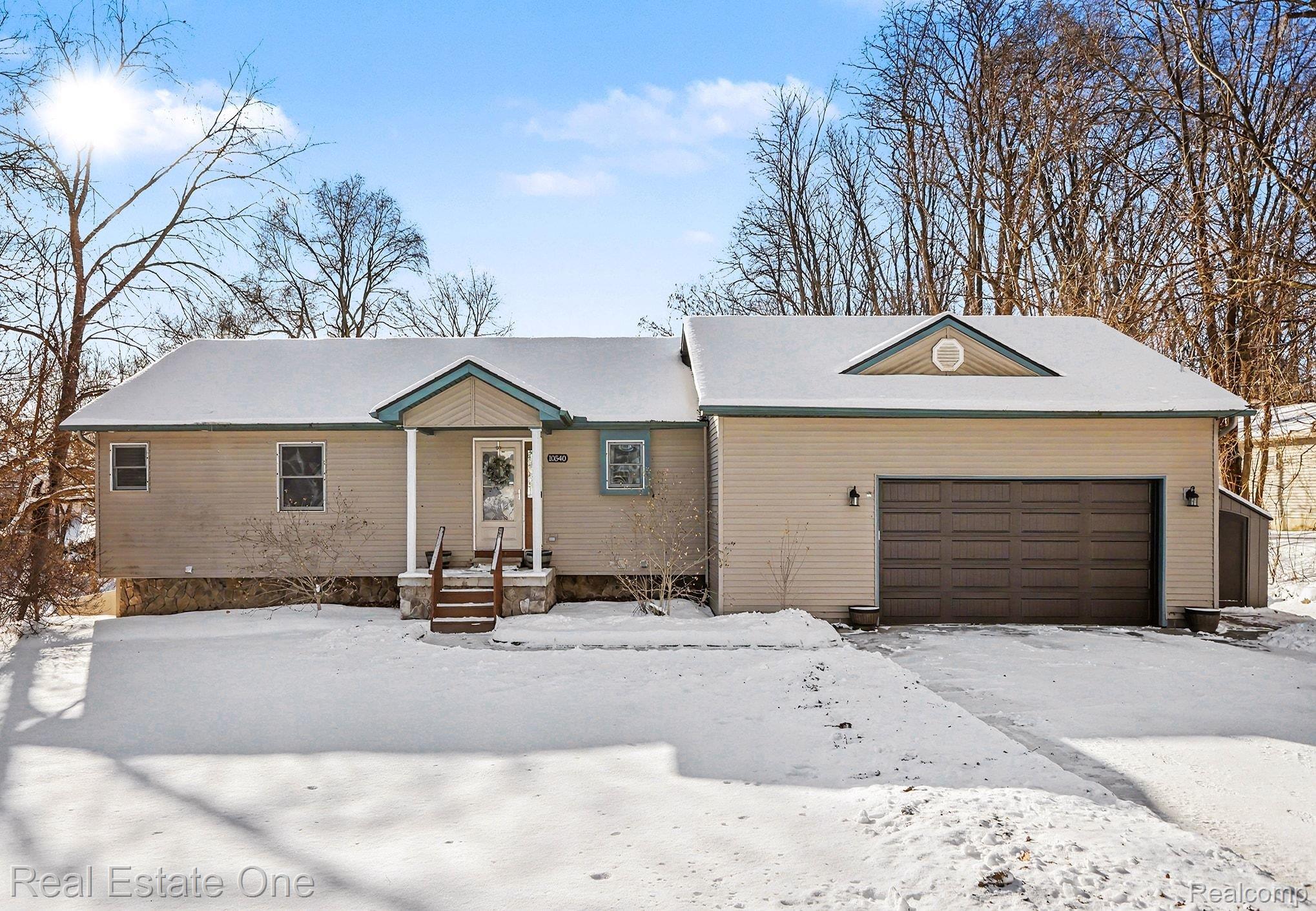 Green Oak Township MI, 10540 Kenrich Drive