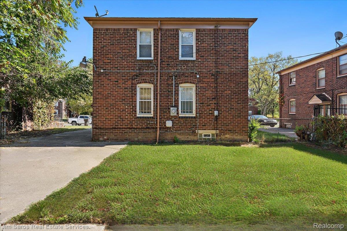 2962 Ewald Circle Detroit City MI 48238