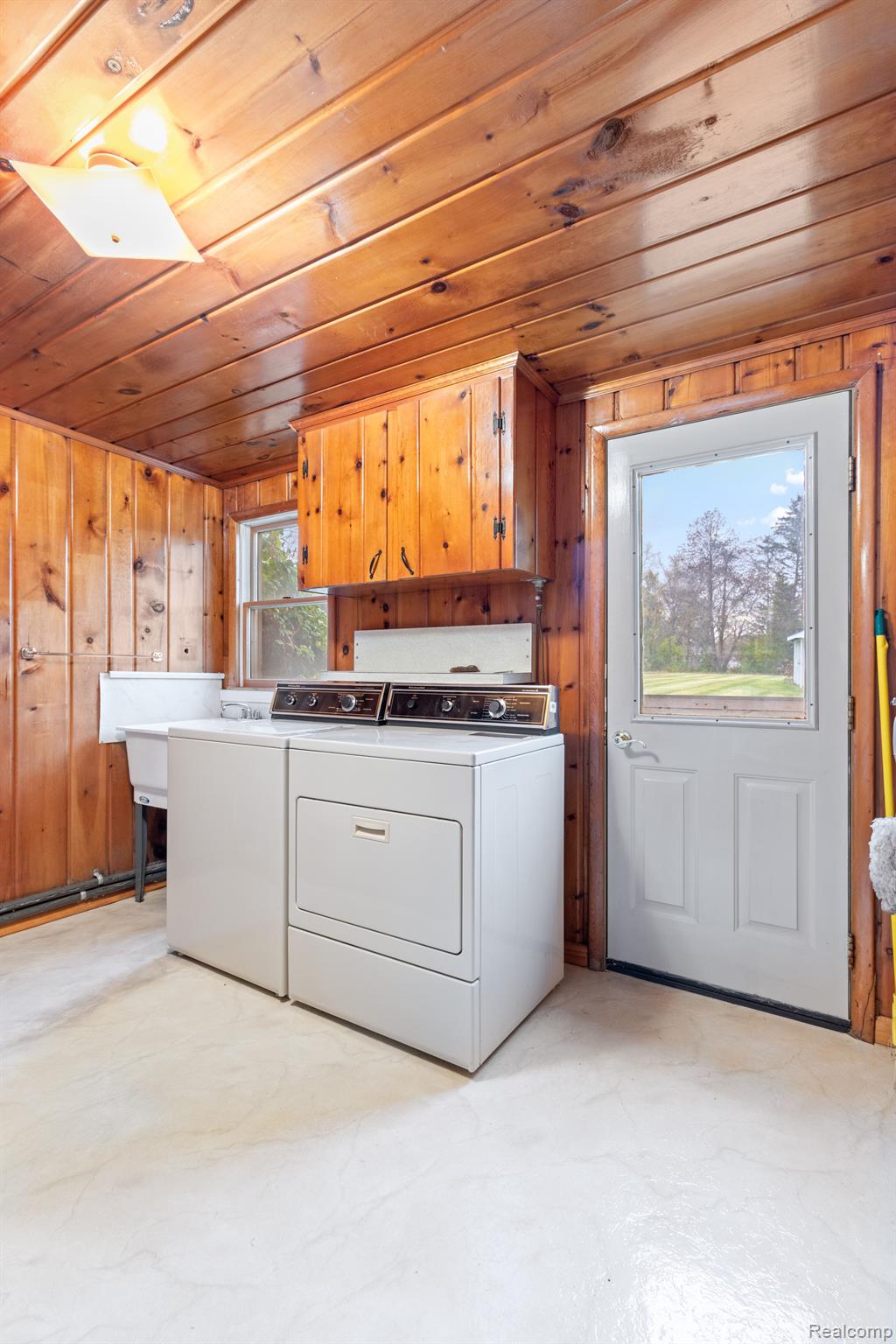 15594 Bradner Avenue Northville Township MI 48170