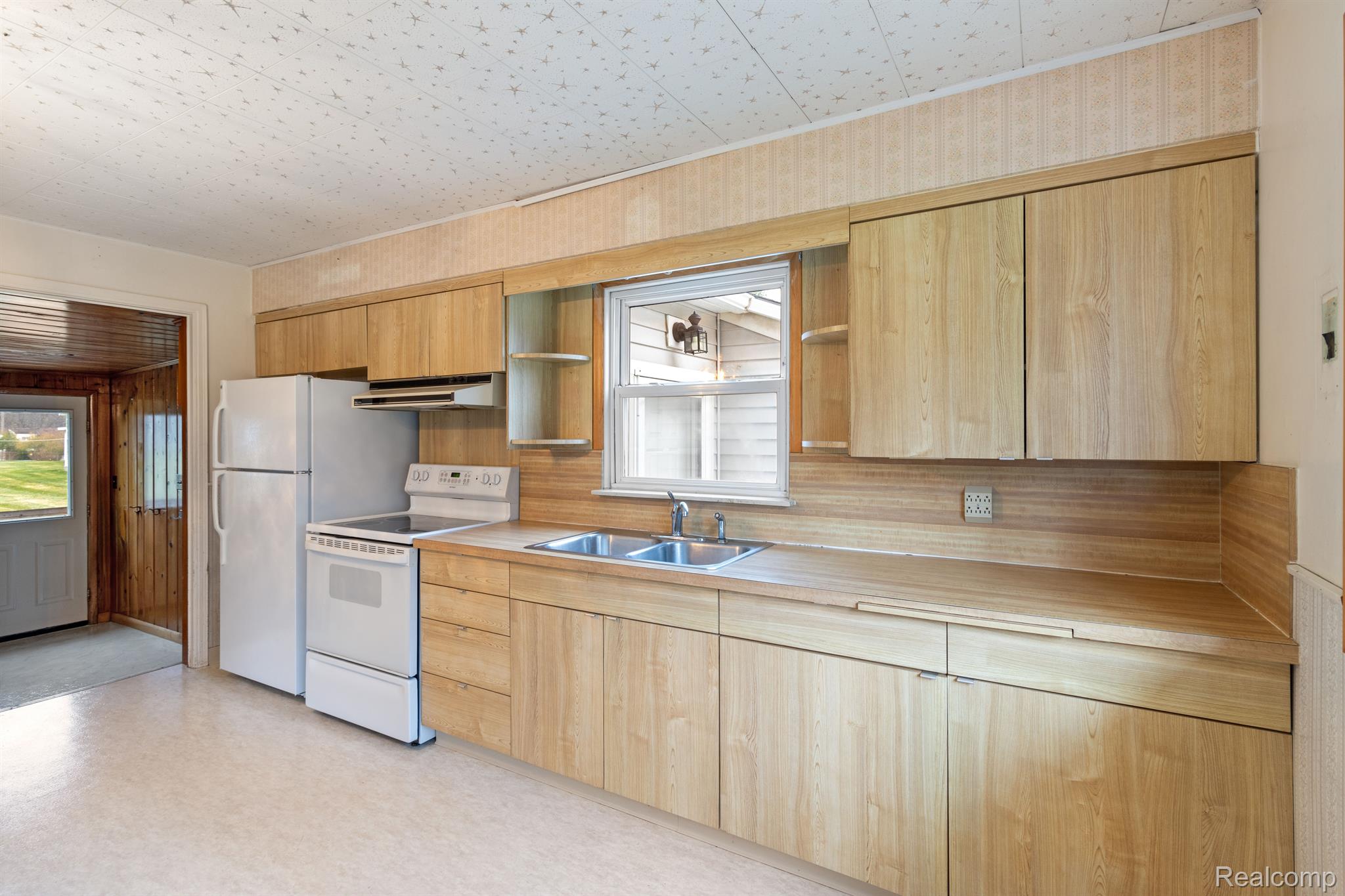 15594 Bradner Avenue Northville Township MI 48170
