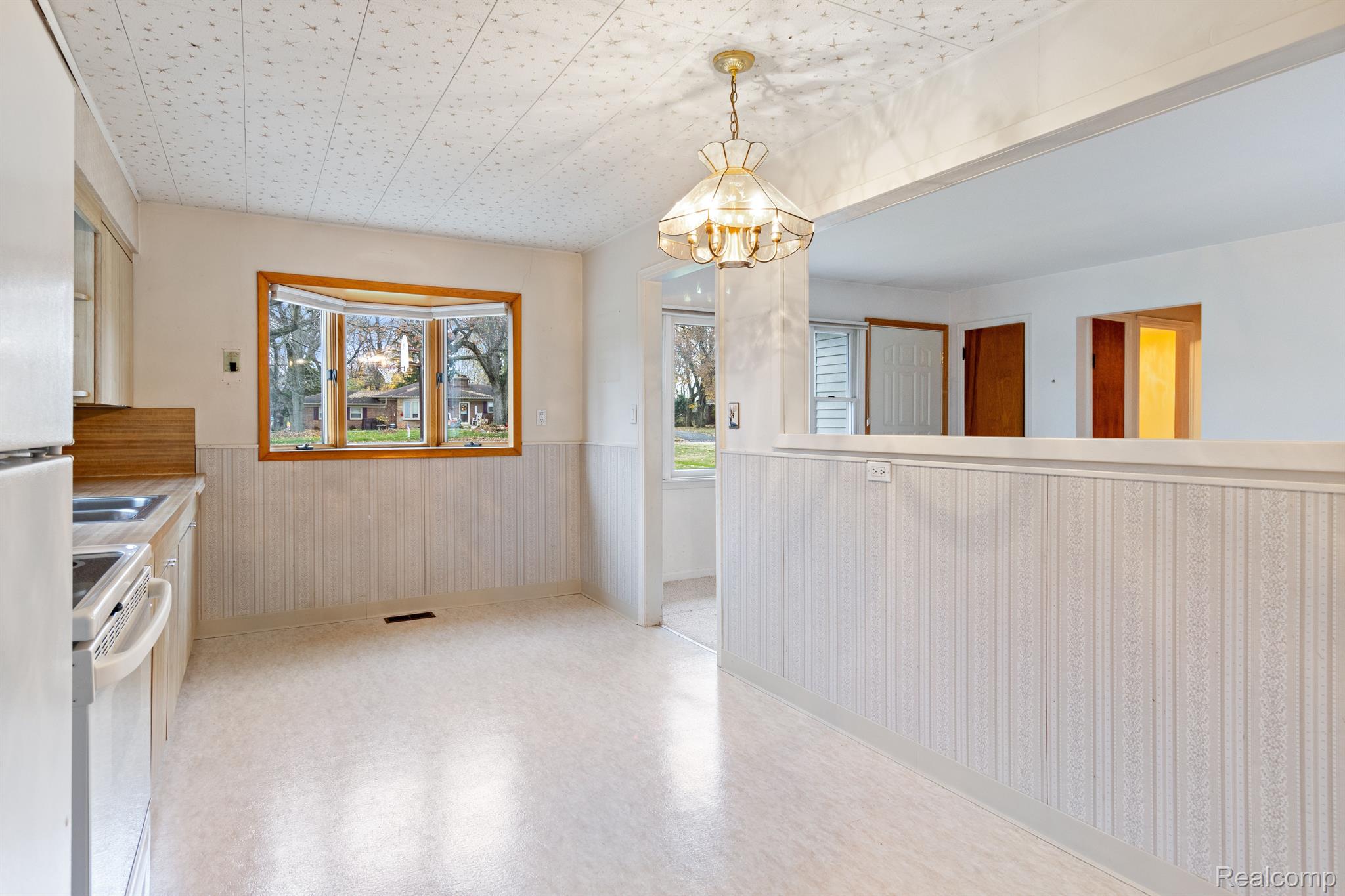 15594 Bradner Avenue Northville Township MI 48170