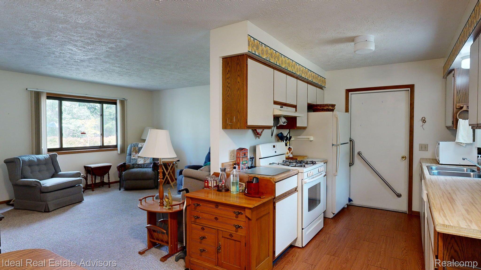 7215 Tuscarora Circle Tuscarora Township MI 49749