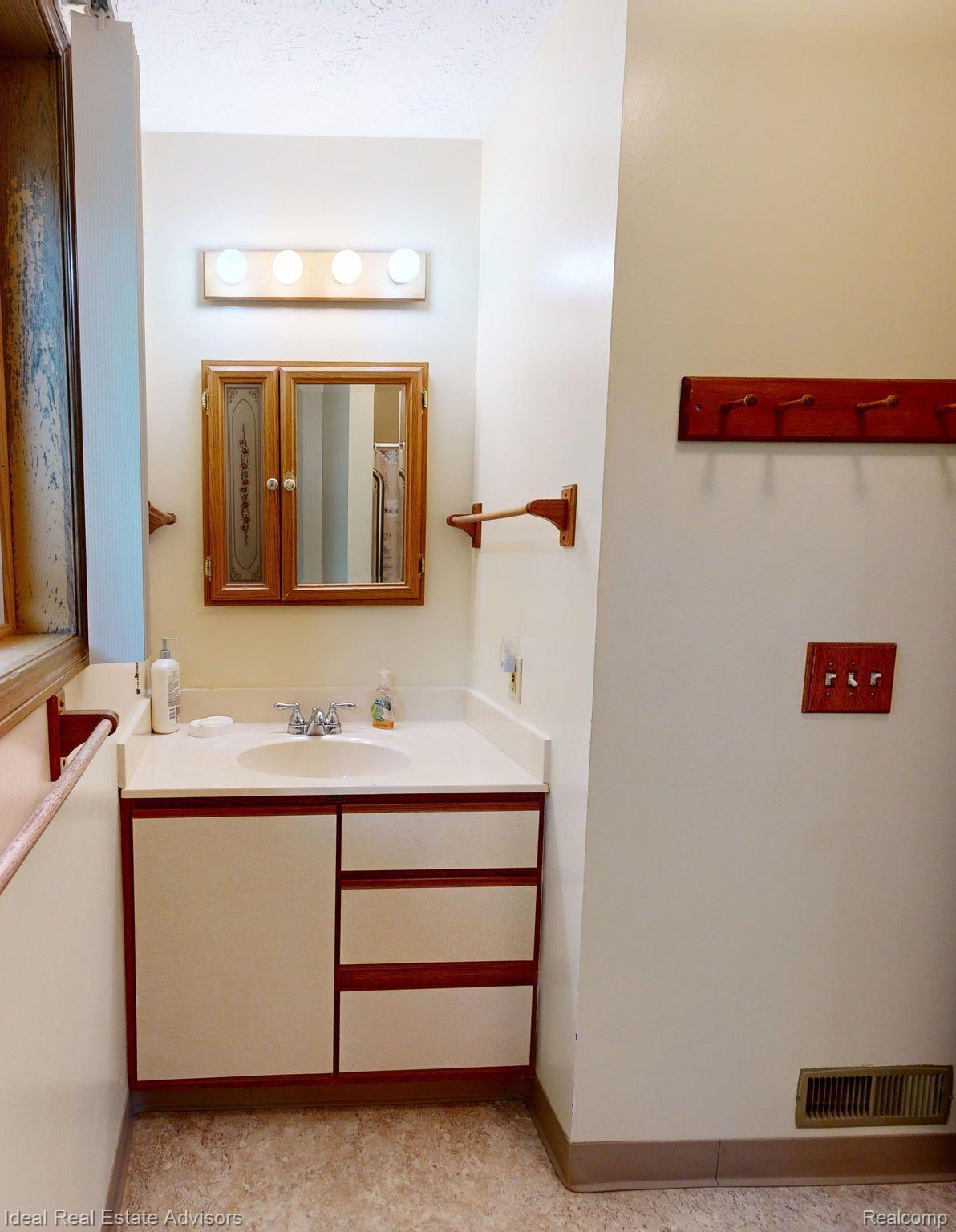 7215 Tuscarora Circle Tuscarora Township MI 49749